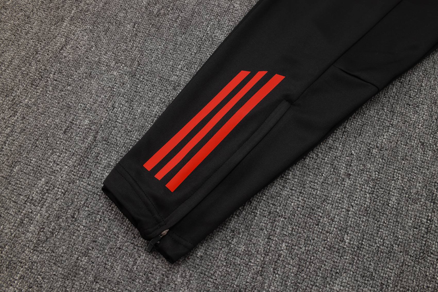 Arsenal Training Kit (Sweatshirt+Pants) Red 2025/26