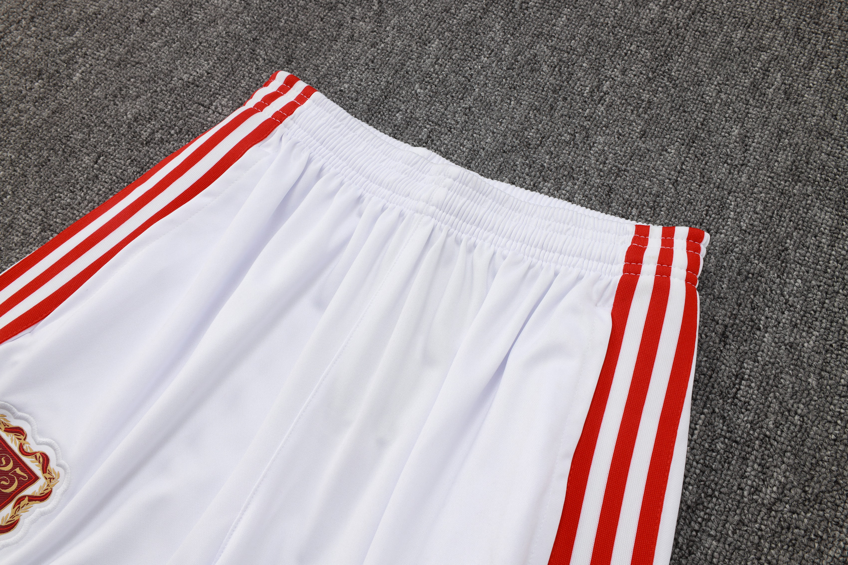 Bayern Munich Training Kit (Sweatshirt+Pants) White 2025/26 - 125th Anniversary