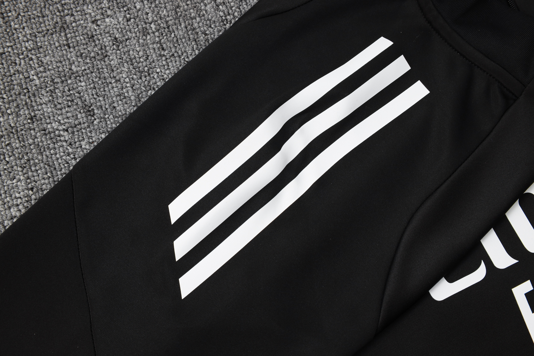 Real Madrid Training Kit (Sweatshirt+Pants) Black 2025/26