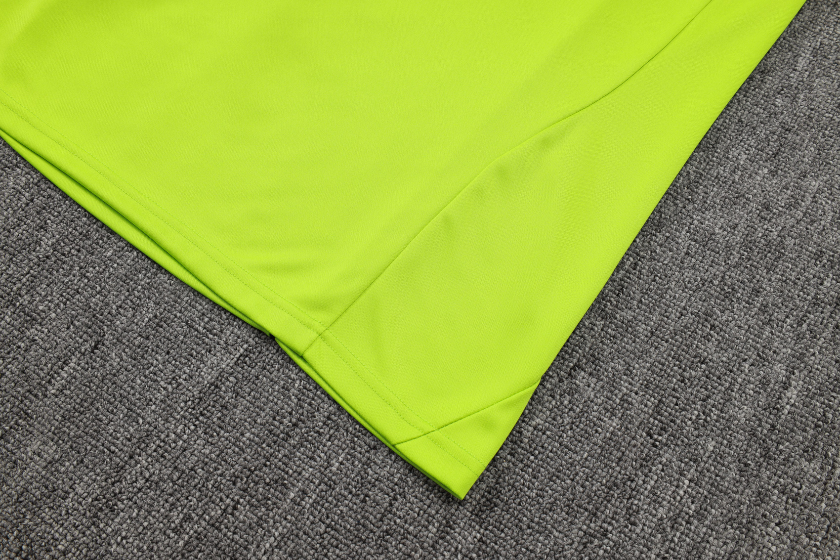 Real Madrid Training Kit (Sweatshirt+Pants) Green 2025/26