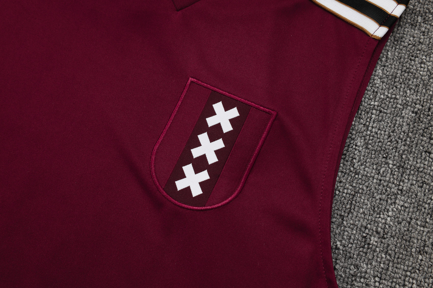 Ajax Sleeveless Training Kit Red 2025/26