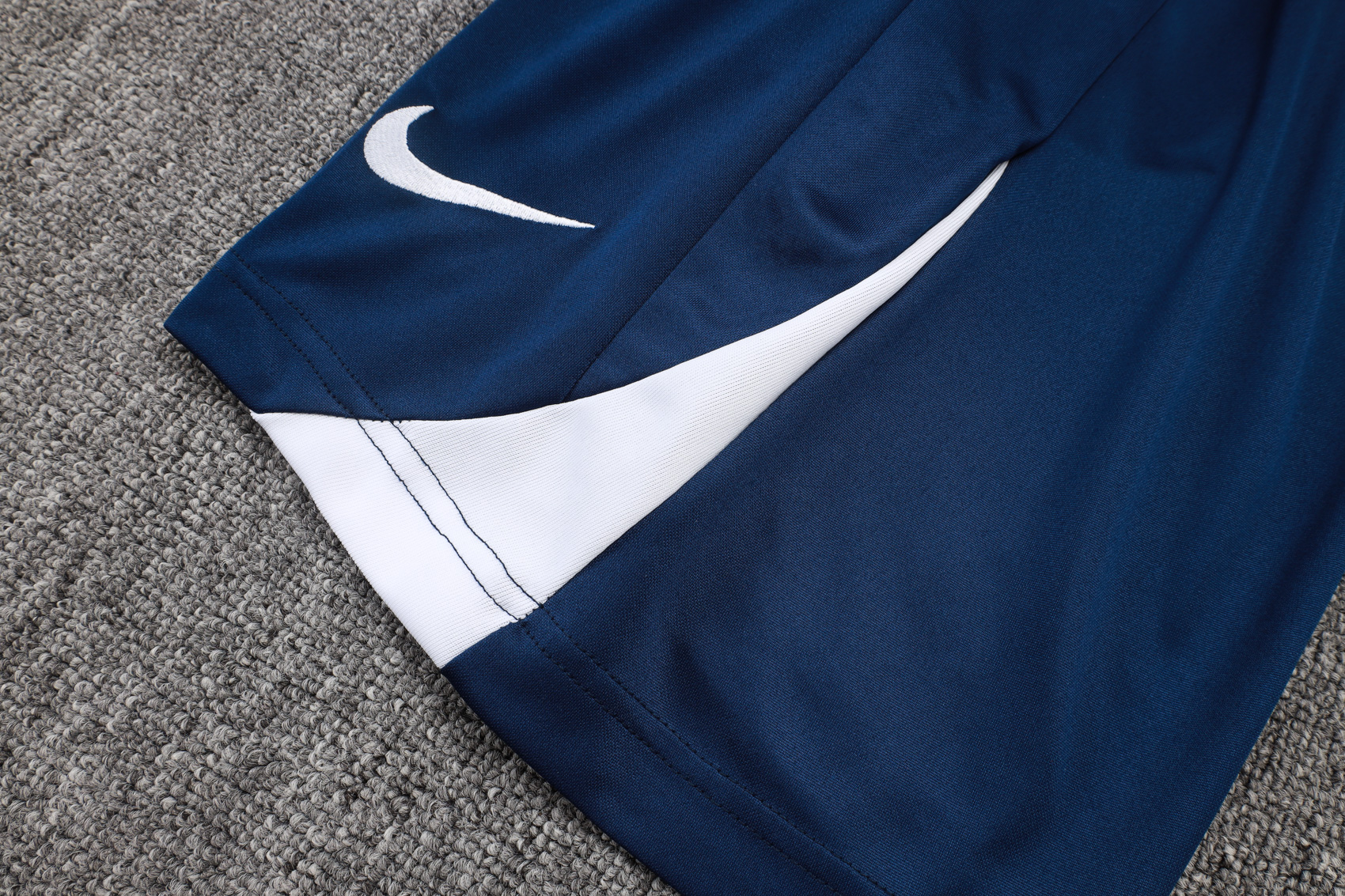 Inter Milan Sleeveless Training Kit Gray 2025/26