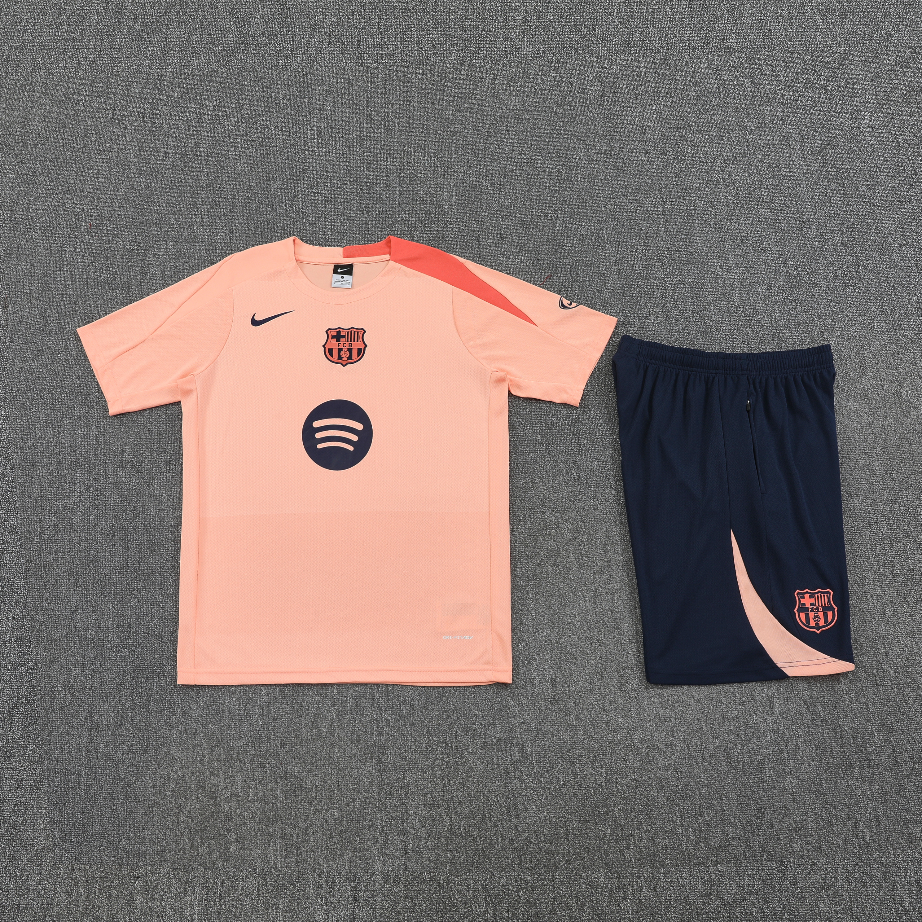 Barcelona Training Jersey Kit Pink 2025/26