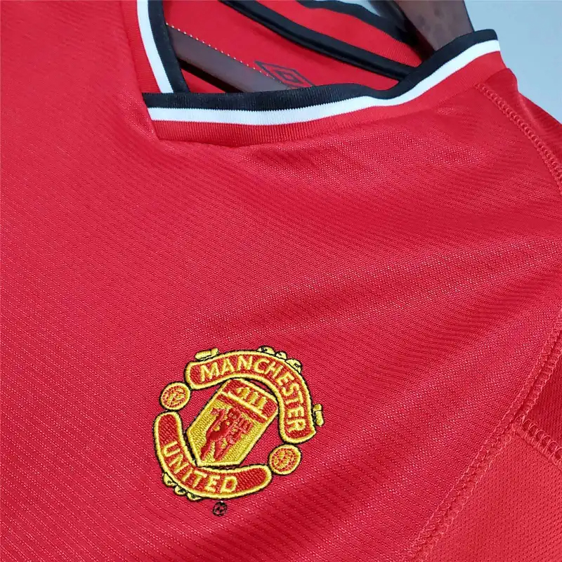 Manchester United Retro Home Football Jersey Shirt 2000/02