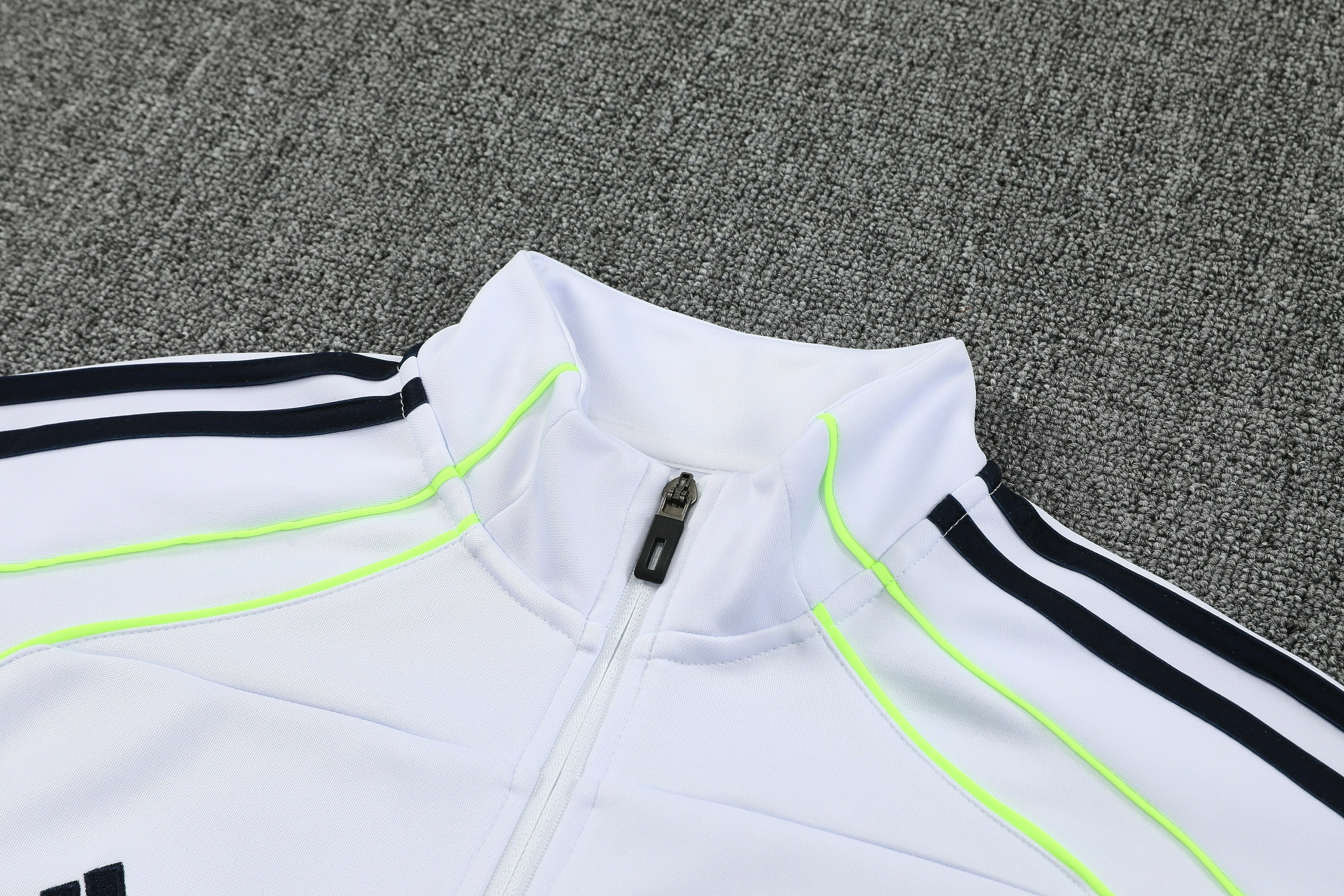 Real Madrid Training Kit (Jacket+Pants) White 2025/26