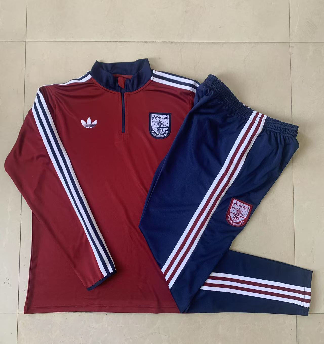 Kids Arsenal Training Kit (Sweatshirt+Pants) Red 2025/26