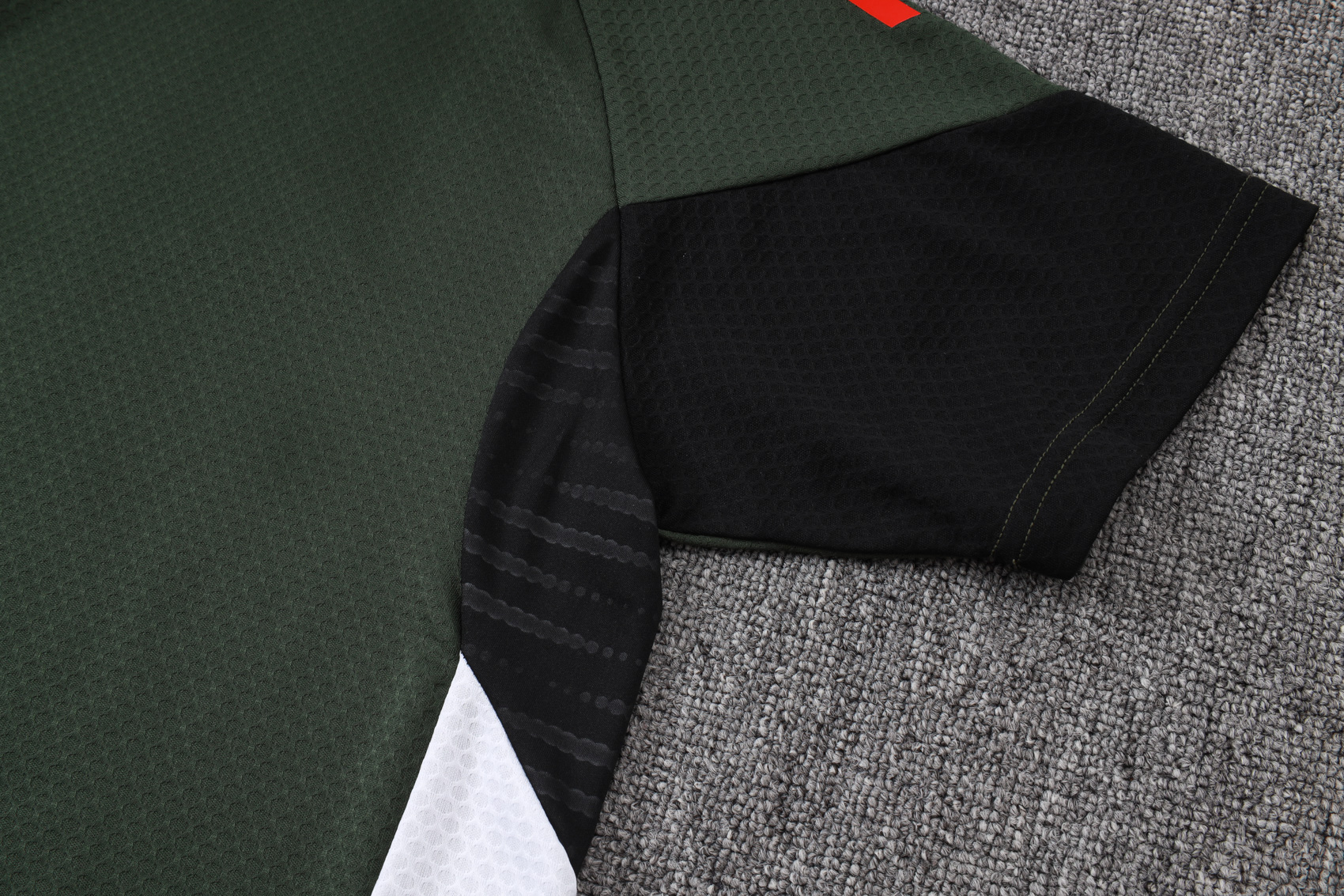 Bayern Munich Training Jersey Kit Green 2025/26