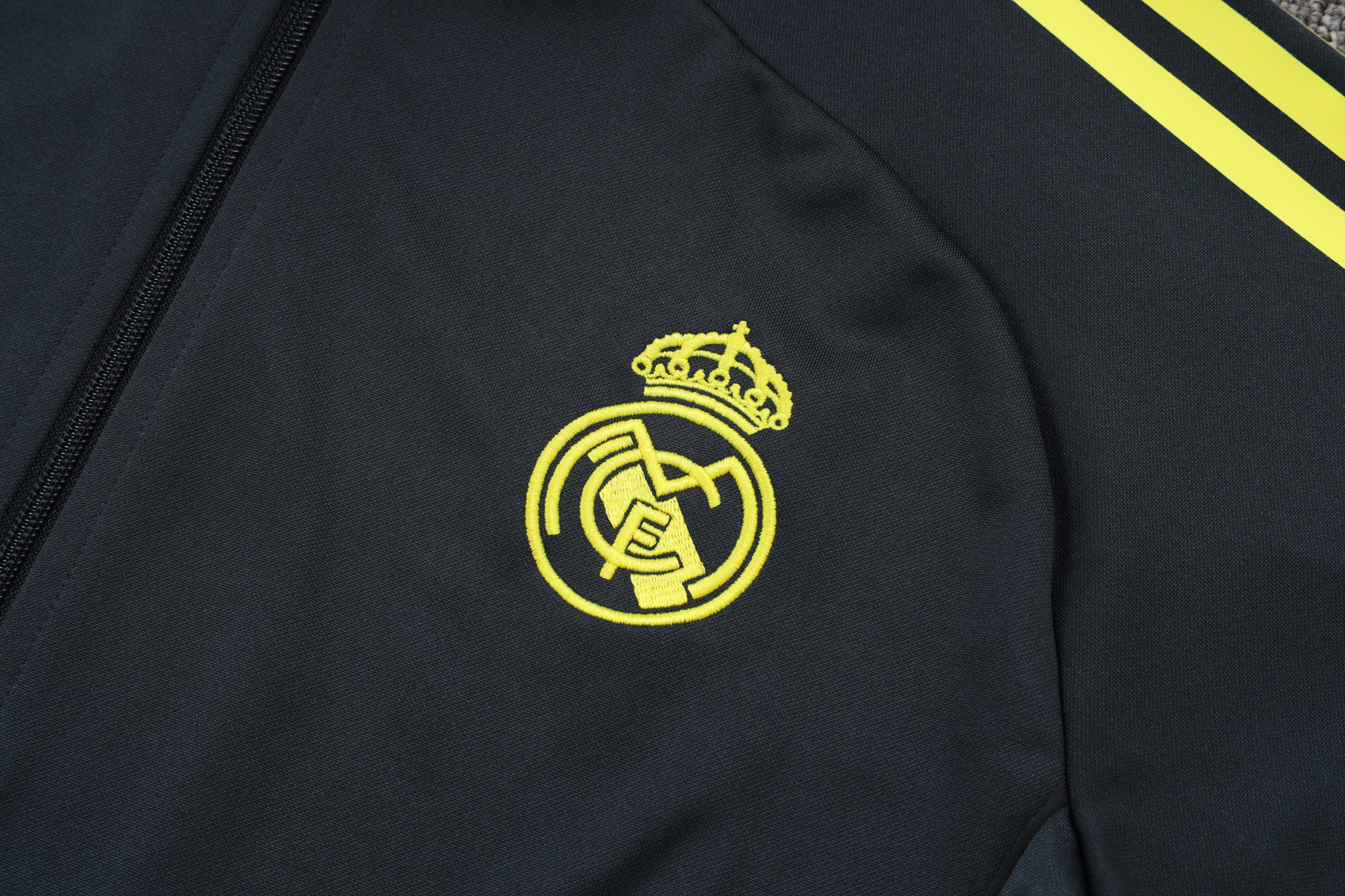 Real Madrid Training Kit (Jacket+Pants) Deep Grey 2025/26