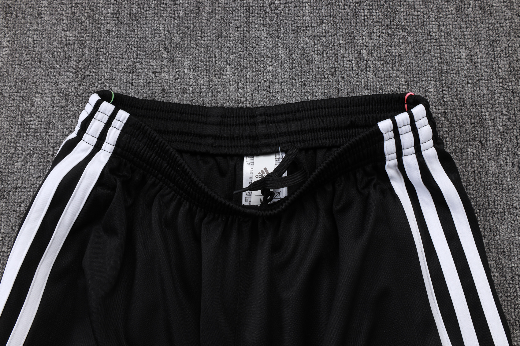 Juventus Sleeveless Training Kit White 2025/26