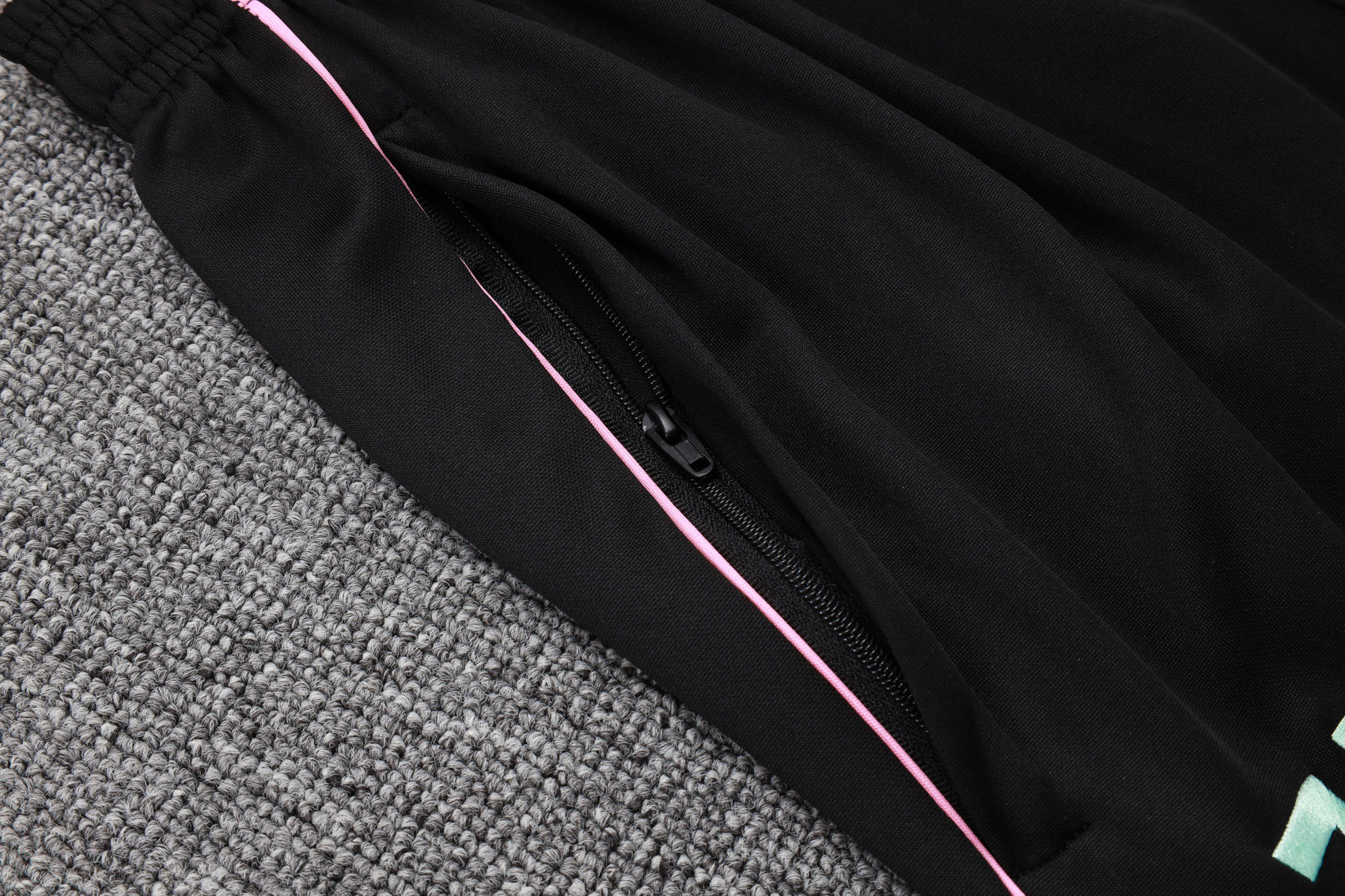 Juventus Training Kit (Sweatshirt+Pants) Black 2025/26