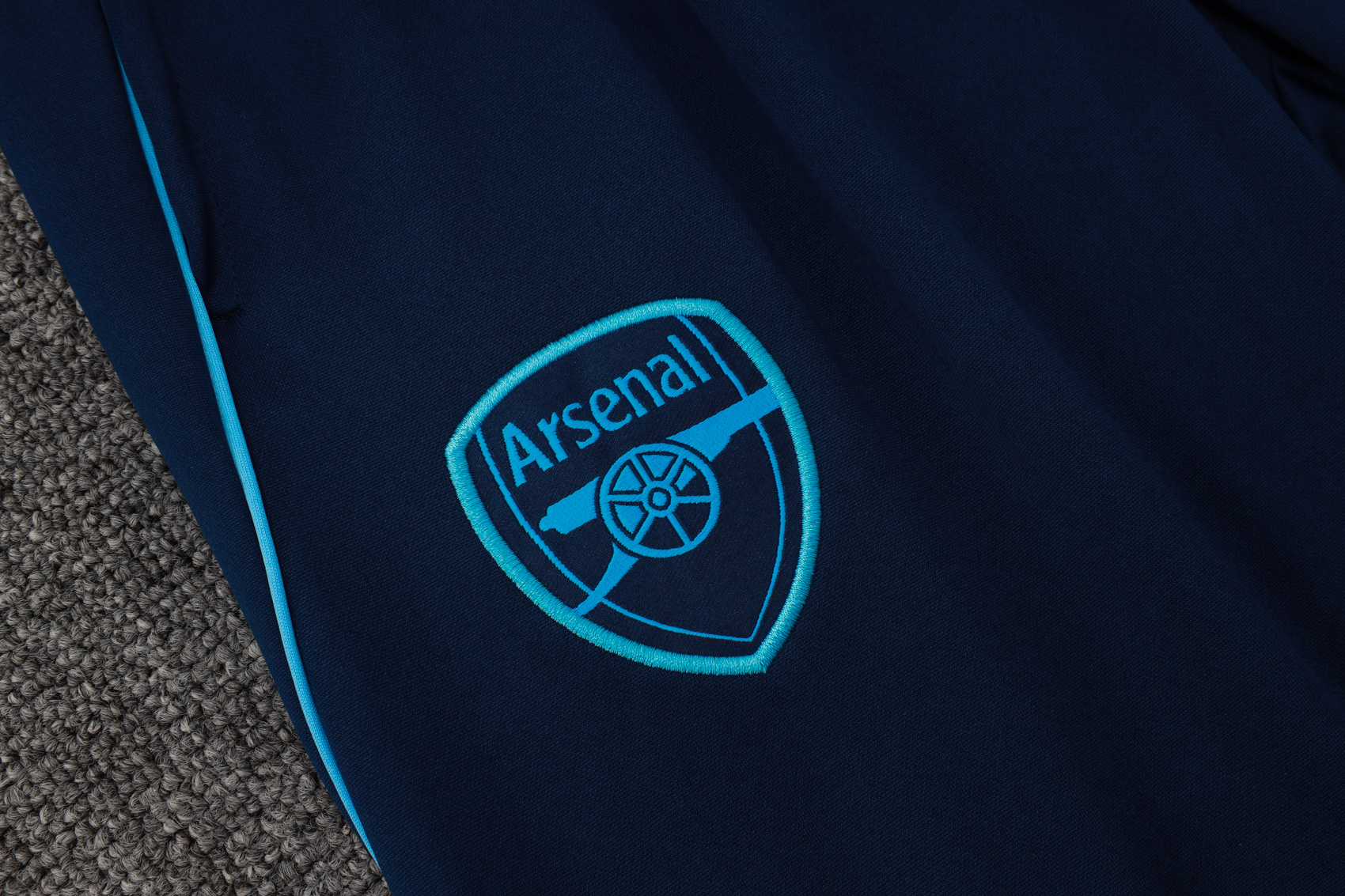 Arsenal Training Kit (Sweatshirt+Pants) RoyalBlue 2025/26