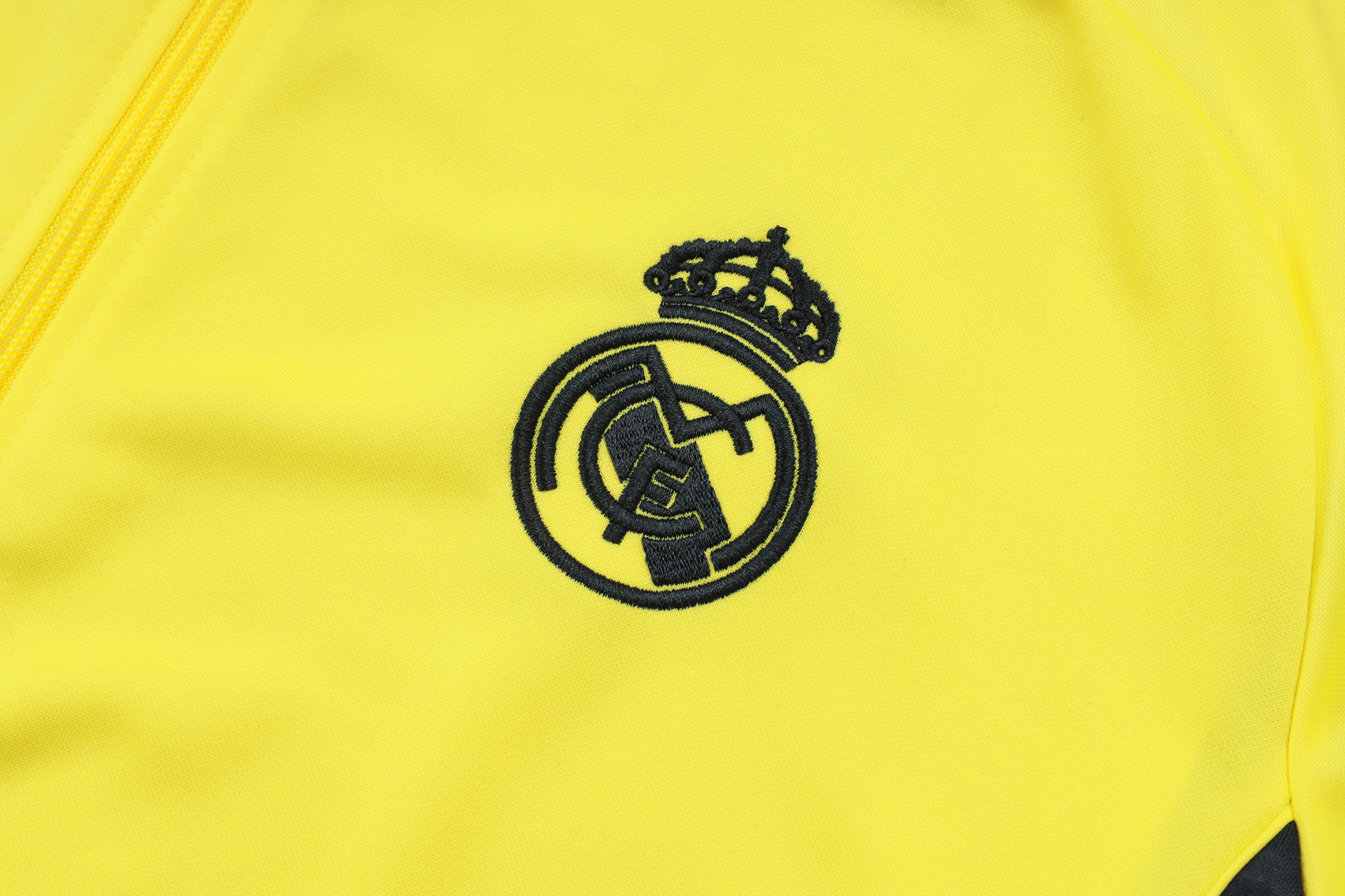Real Madrid Training Kit (Jacket+Pants) Yellow 2025/26