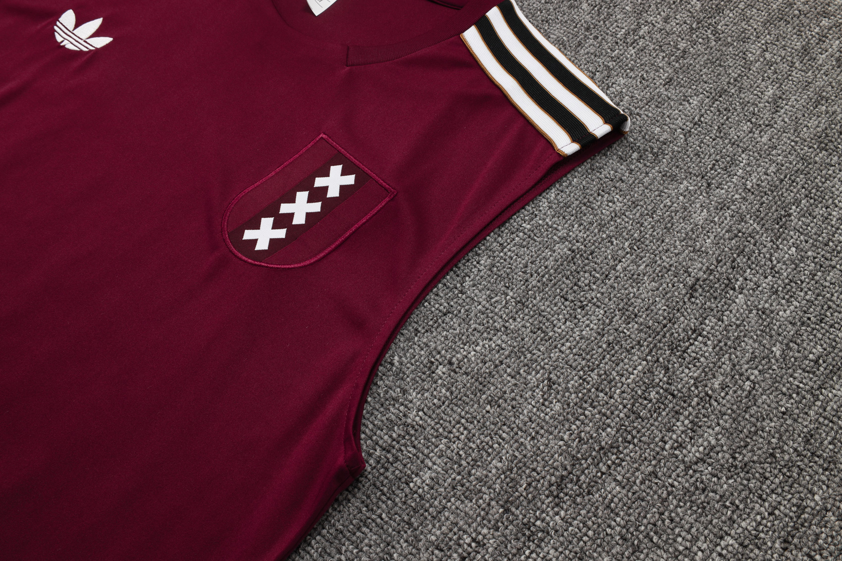 Ajax Sleeveless Training Kit Red 2025/26