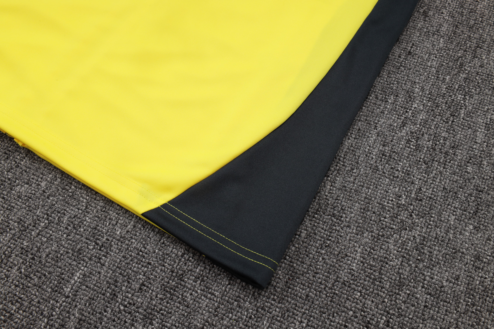 Real Madrid Training Kit (Jacket+Pants) Yellow 2025/26