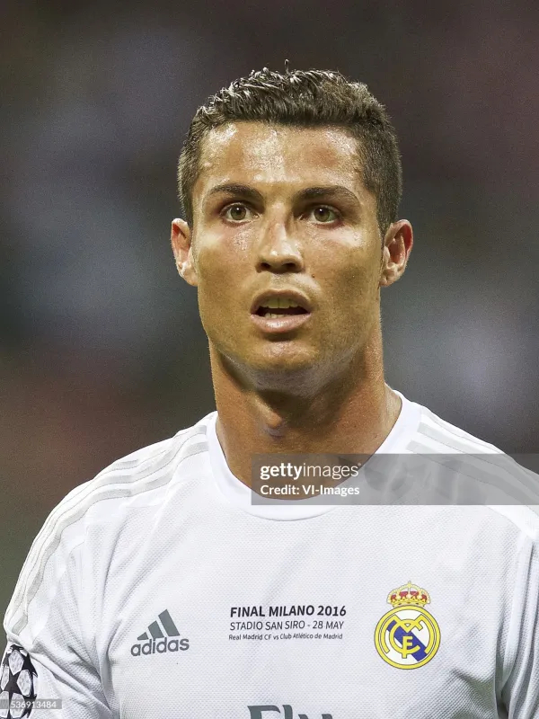 Real Madrid Authentic Retro Jersey Home Soccer Shirt 2015/16