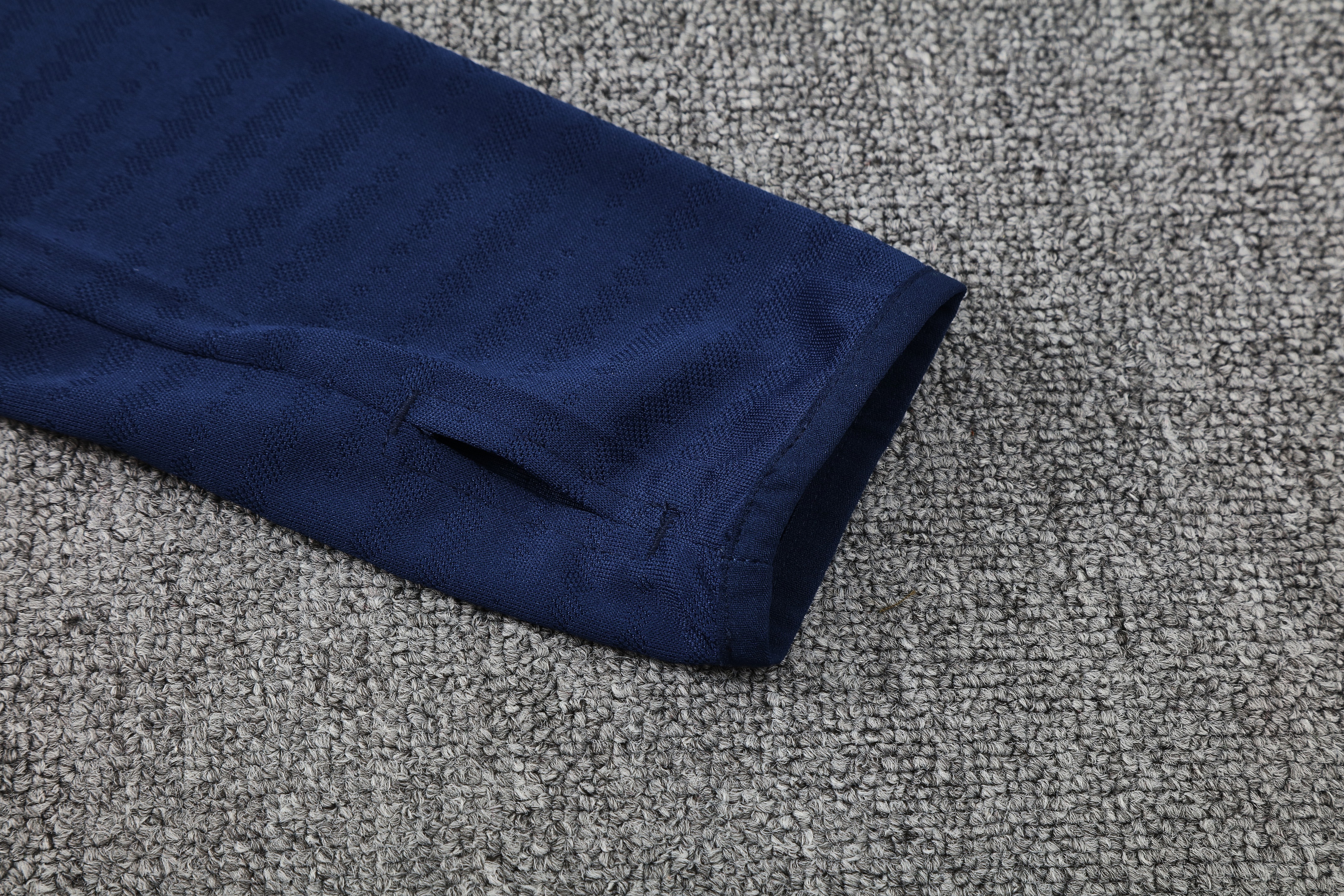 Arsenal Authentic Training Kit (Sweatshirt+Pants) 2025/26 - Player Version