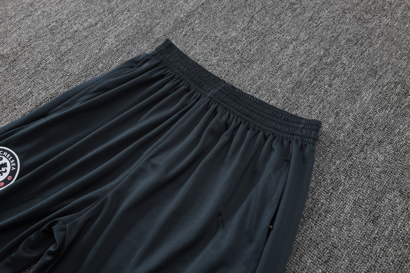 Chelsea Training Kit (Polo+Pants) Deep Grey 2025/26