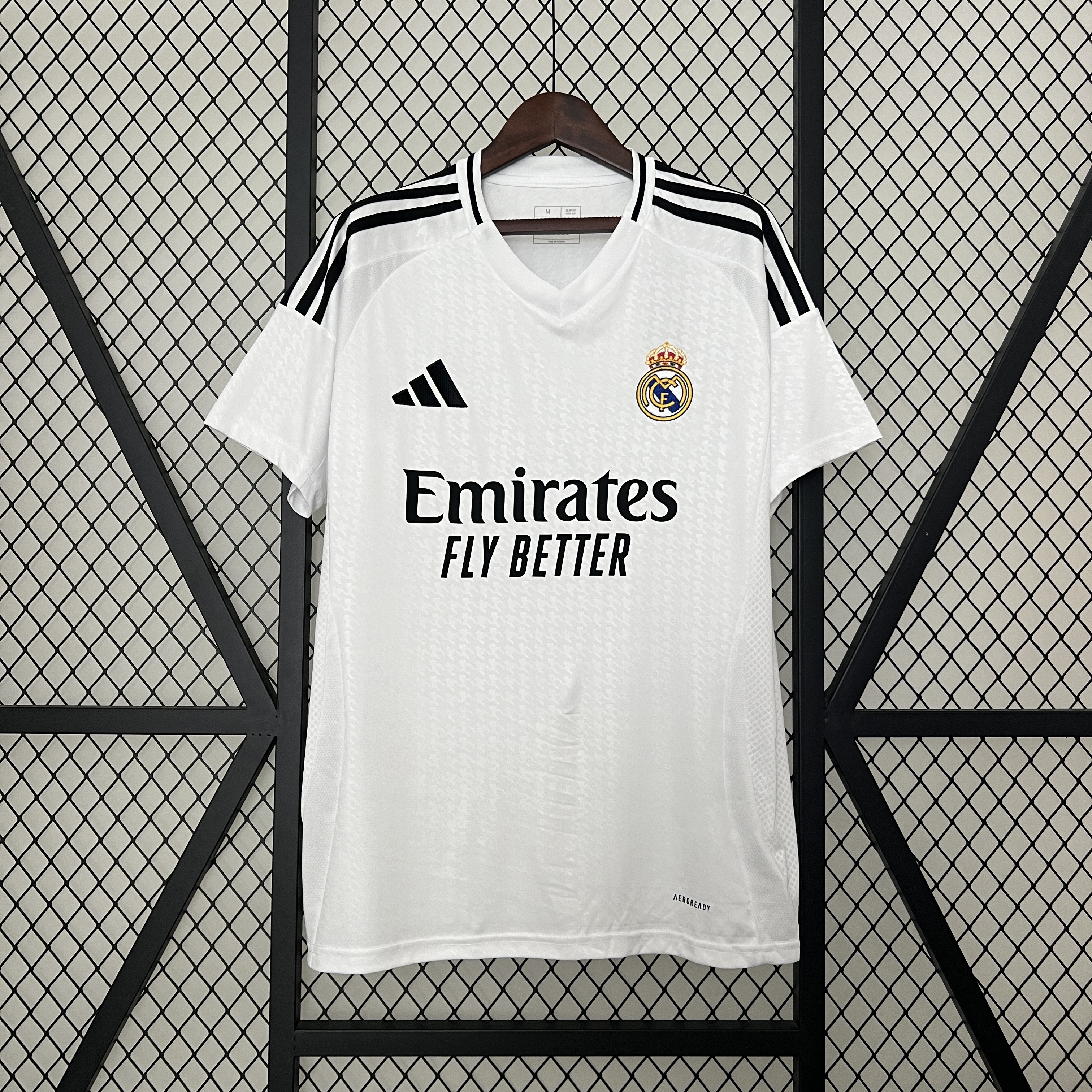 VALVERDE #8  Real Madrid Soccer Jersey Home Custom Shirt 2024/25