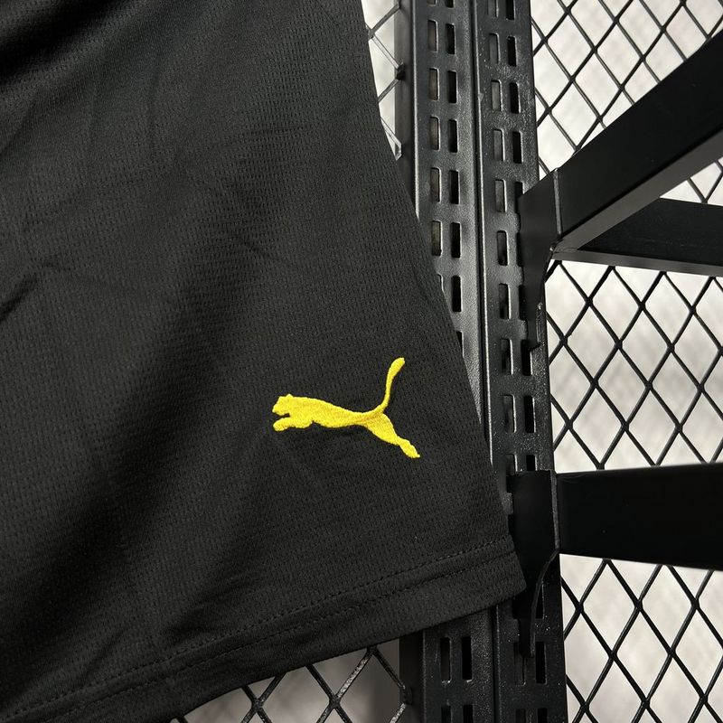 Borussia Dortmund Home Shorts 2024/25