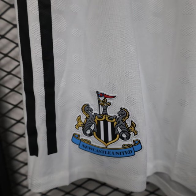 Newcastle United Authentic Football Jersey White Shorts 2025/26
