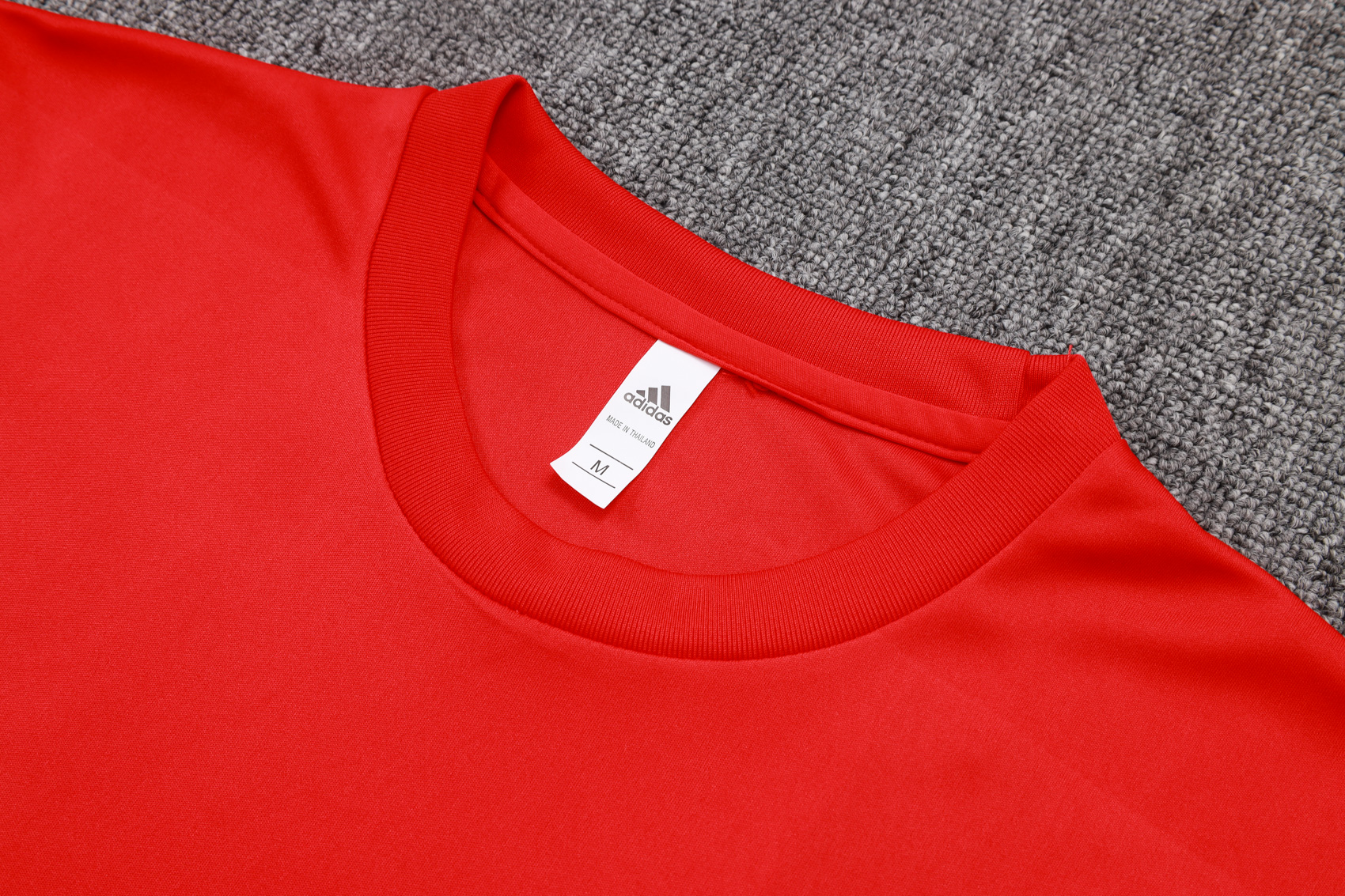 Liverpool Sleeveless Training Kit Red 2025/26