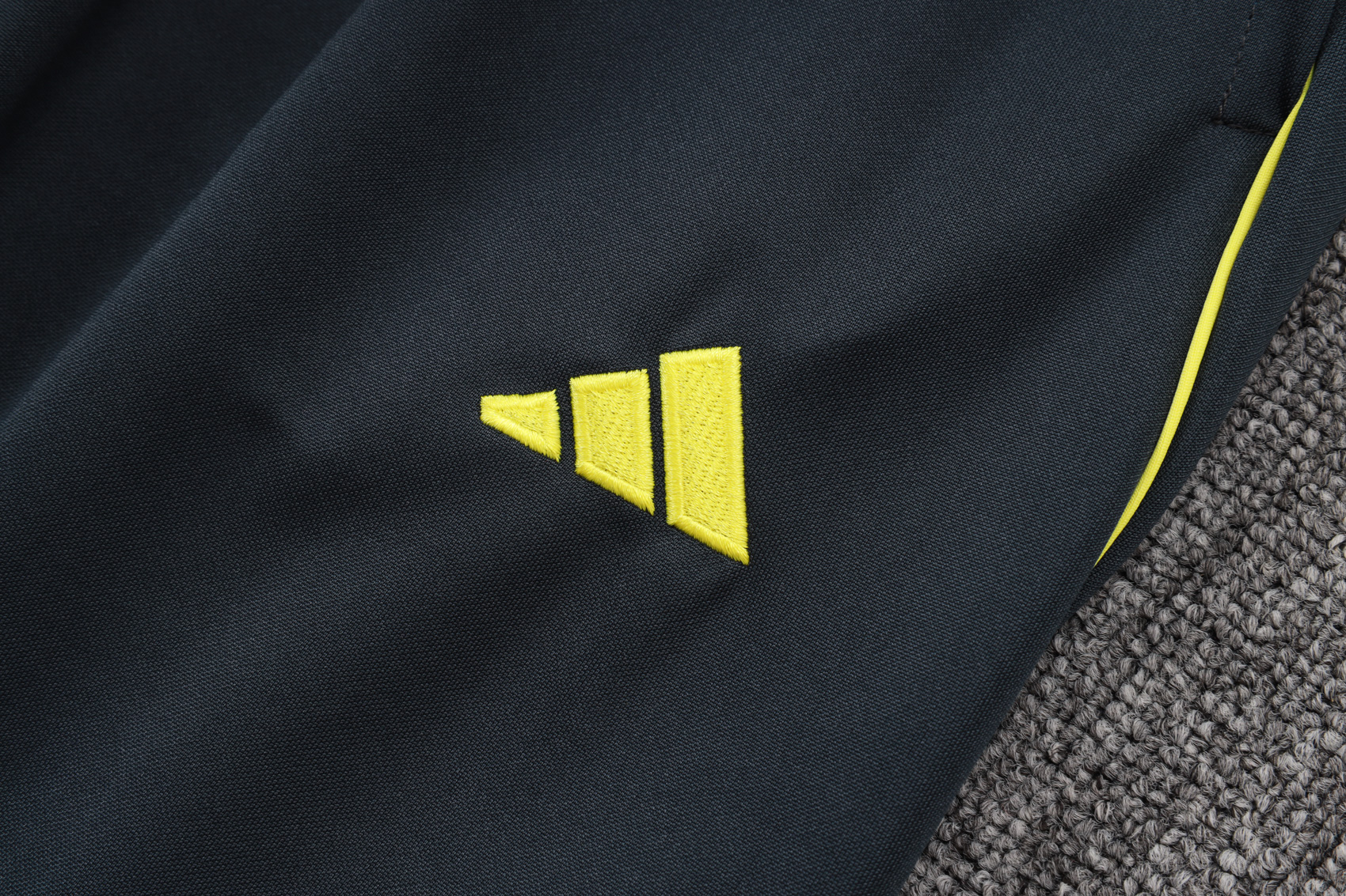 Real Madrid Training Kit (Jacket+Pants) Deep Grey 2025/26