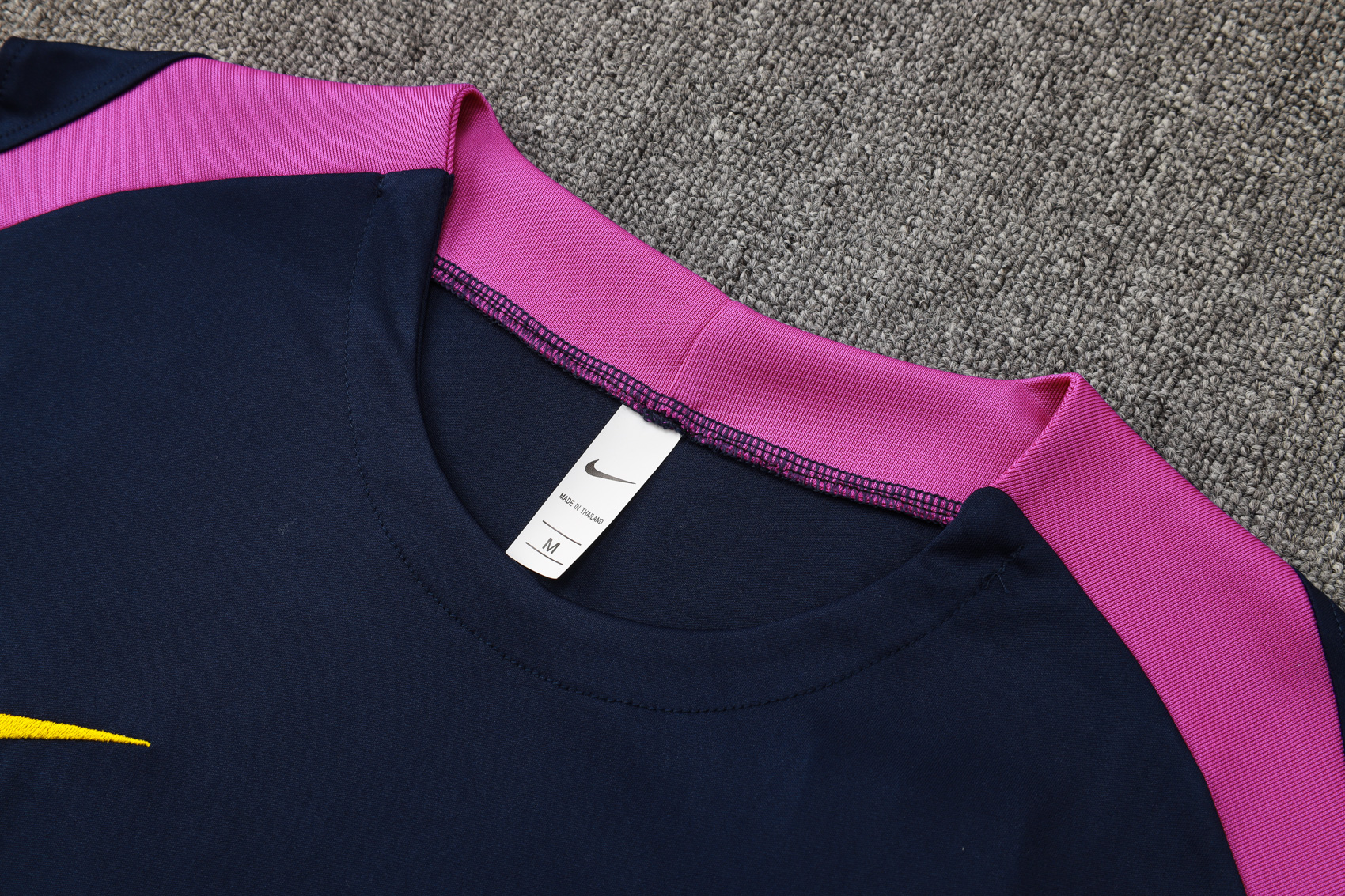 Barcelona Sleeveless Training Kit 2025/26