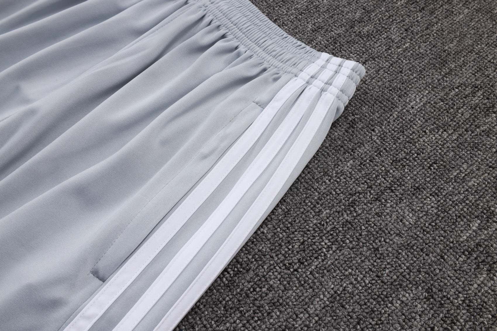 Real Madrid Training Jersey Kit Gray 2025/26