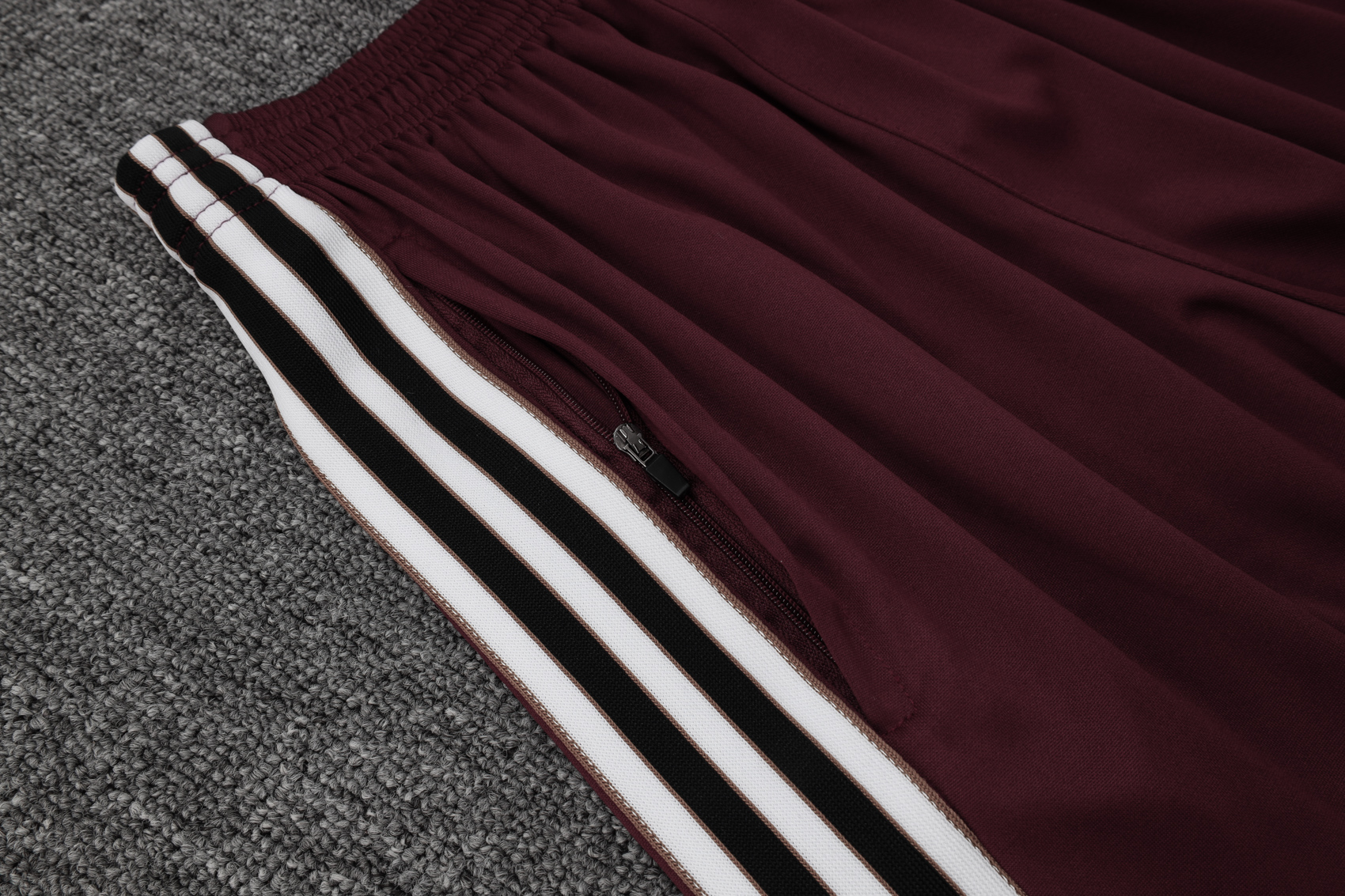 Ajax Training Jersey Kit Red 2025/26