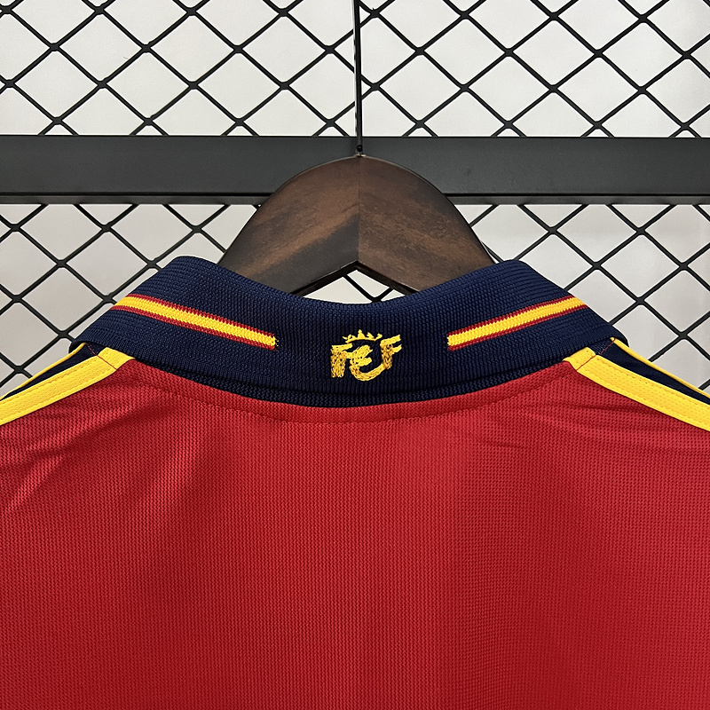 Spain Retro Soccer Jersey Home Custom Shirt 2000