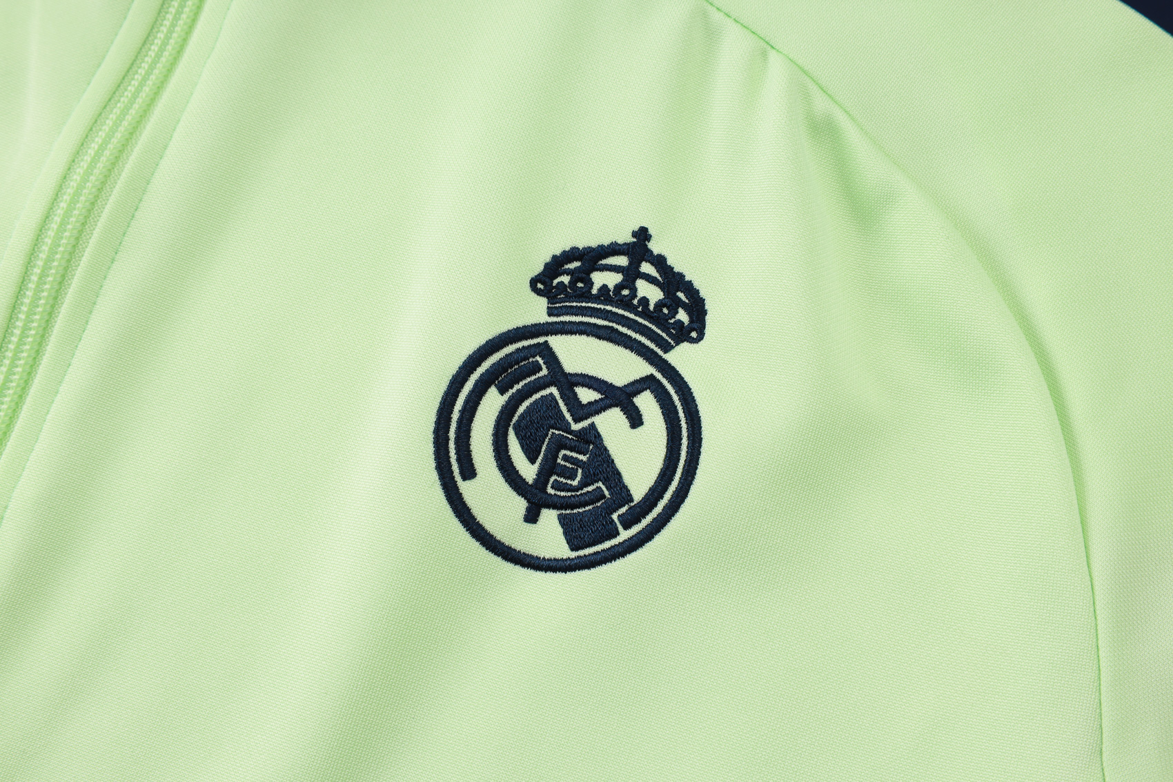Real Madrid Training Kit (Jacket+Pants) Light Green 2025/26