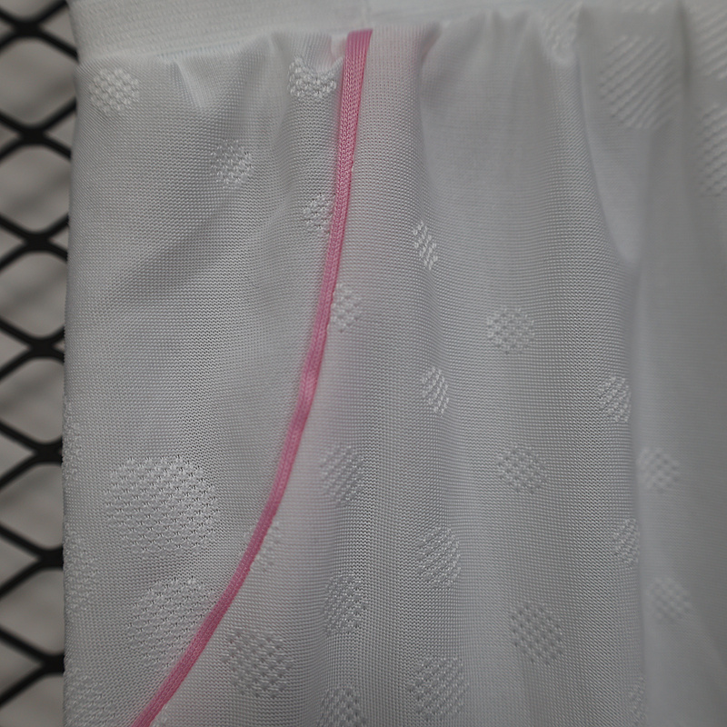 Juventus Authentic Soccer Jersey Pink & White Shorts 2025/26