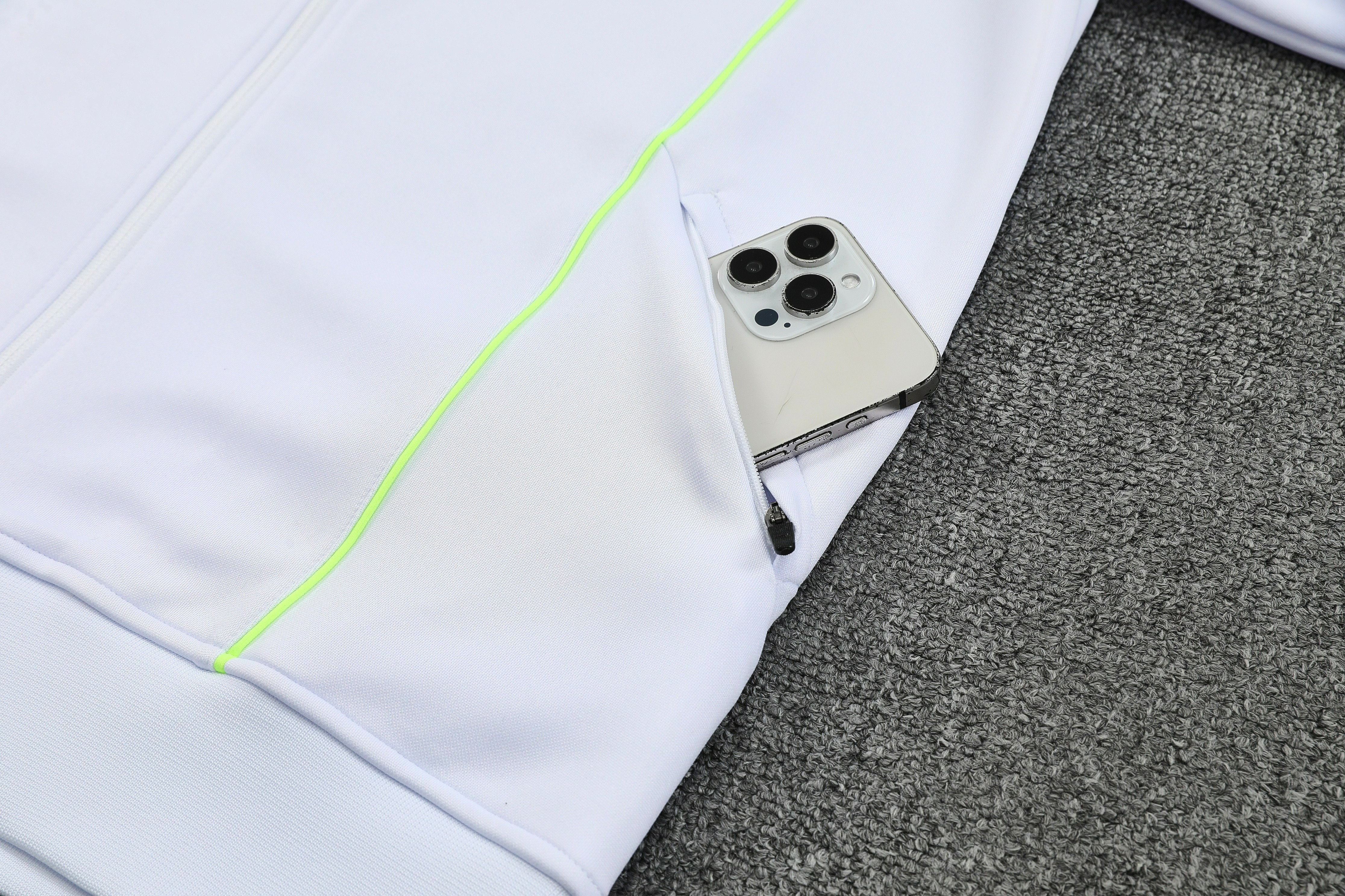 Real Madrid Training Kit (Jacket+Pants) White 2025/26