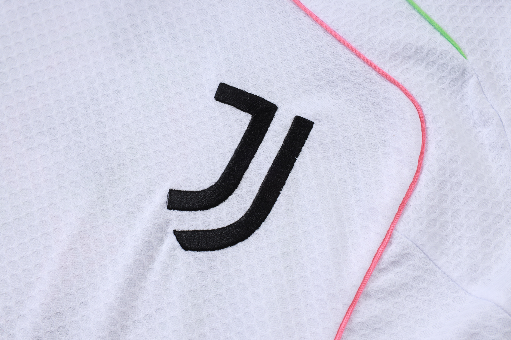 Juventus Training Jersey Kit White 2025/26