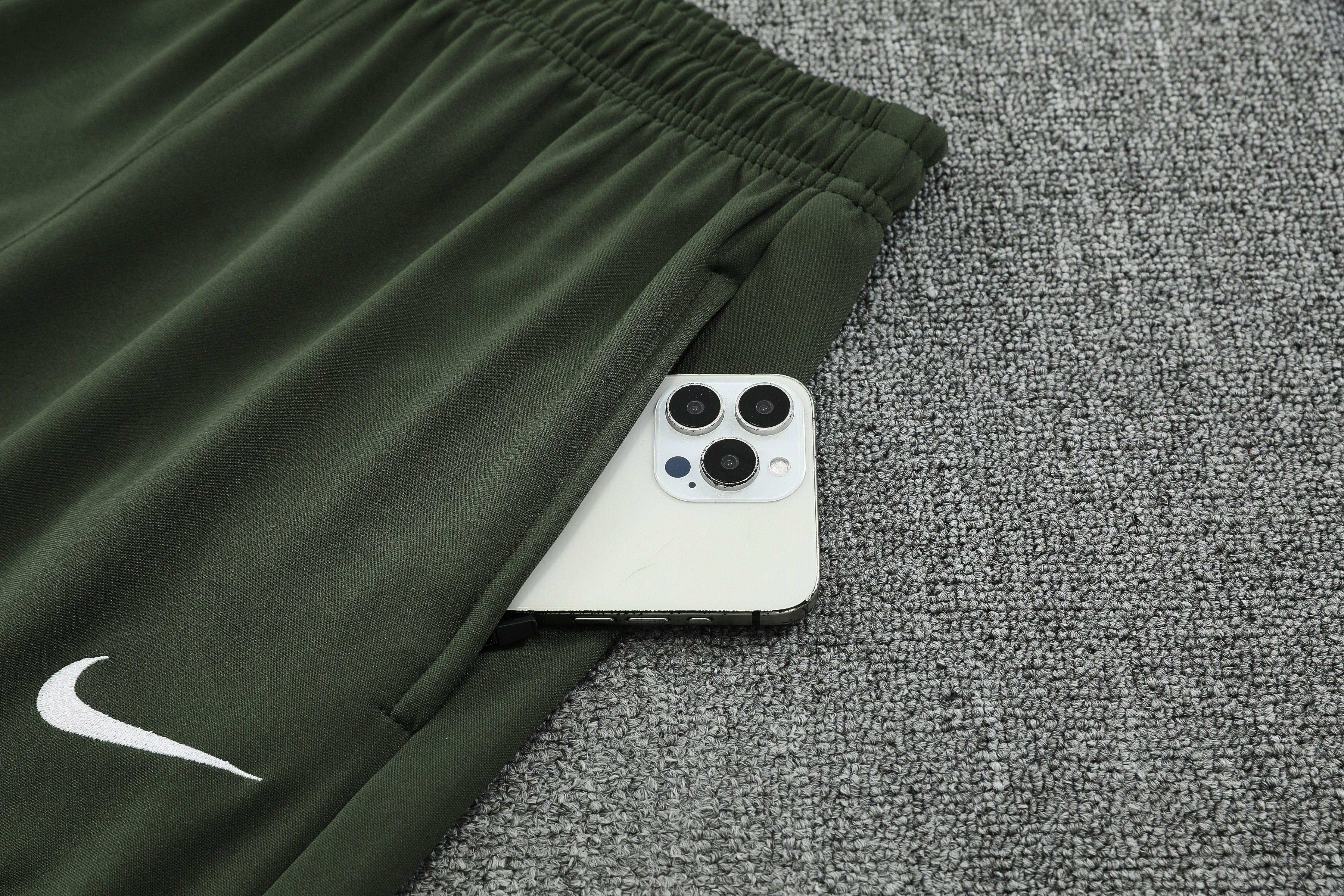 Chelsea Authentic Training Kit (Sweatshirt+Pants) Deep Green 2025/26 - Player Version