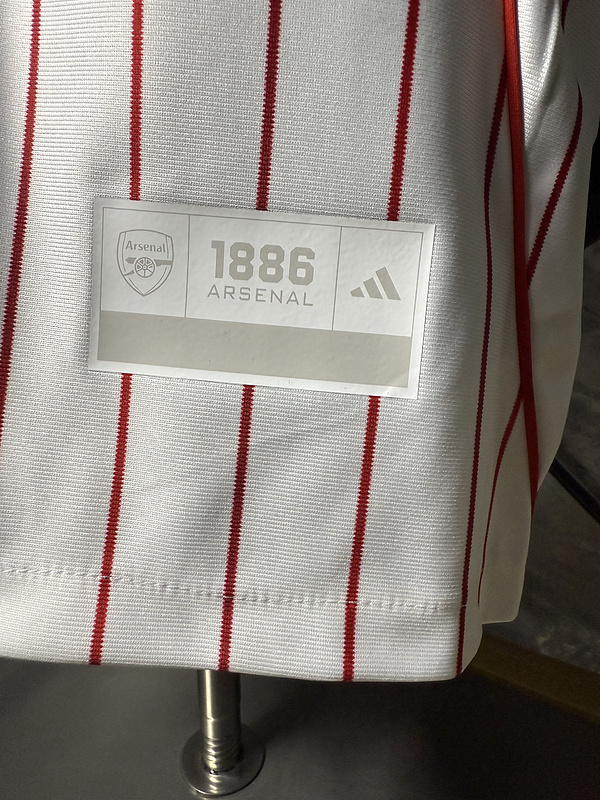 Arsenal Authentic x US Pack Baseball Shirt 2025/26