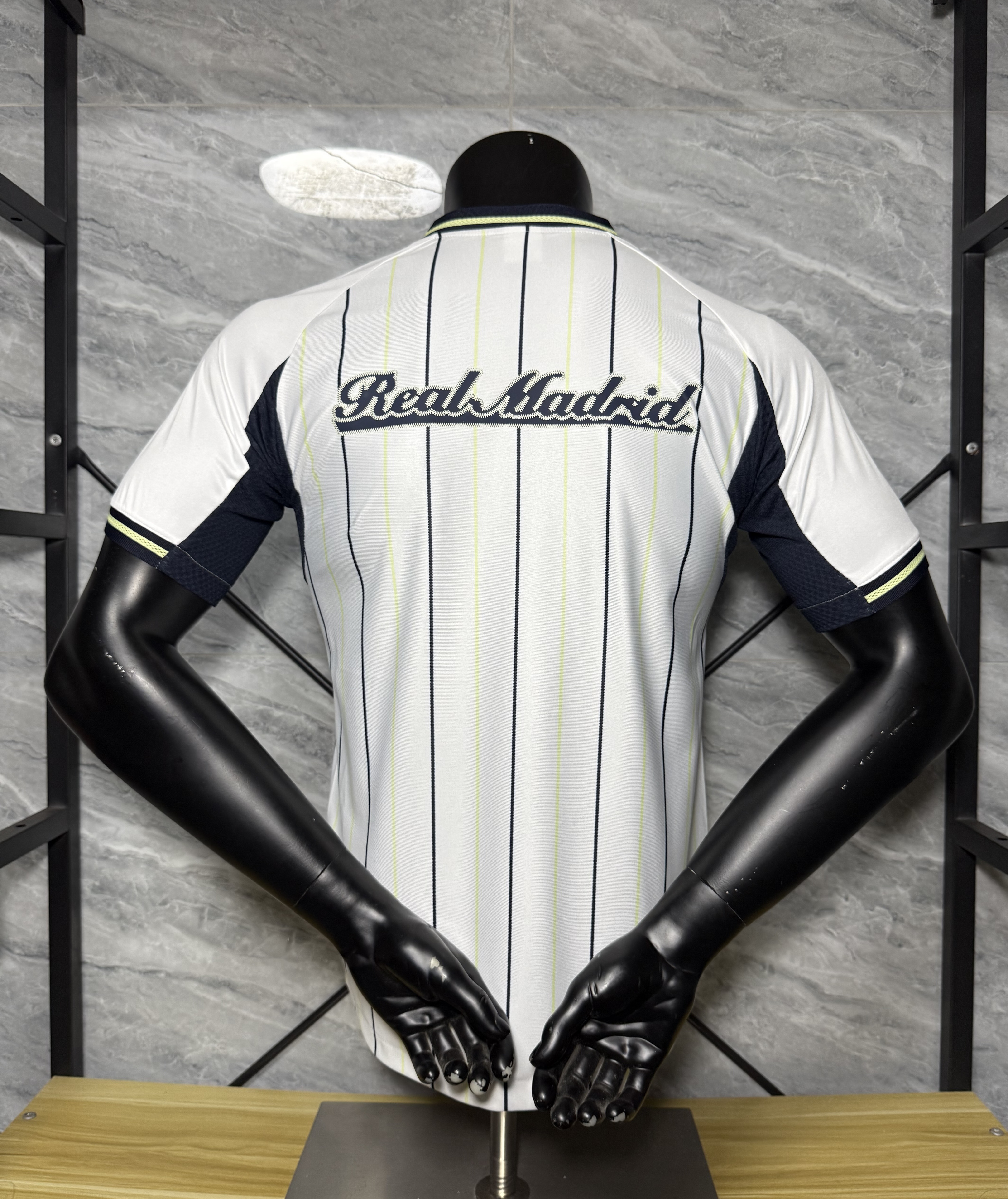 Real Madrid Authentic Soccer Jersey US Pack Shirt 2025/26