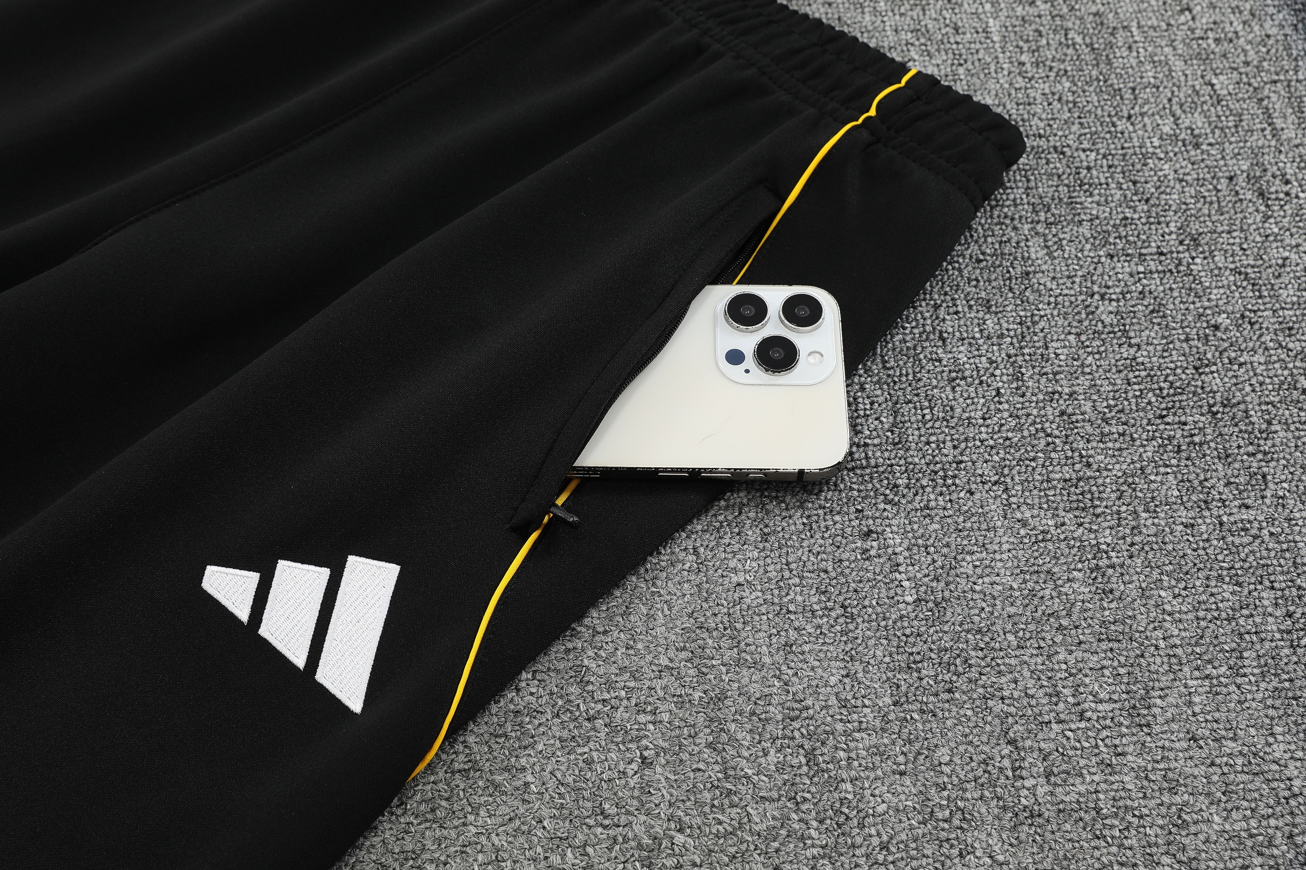 Real Madrid Training Kit (Jacket+Pants) White 2025/26