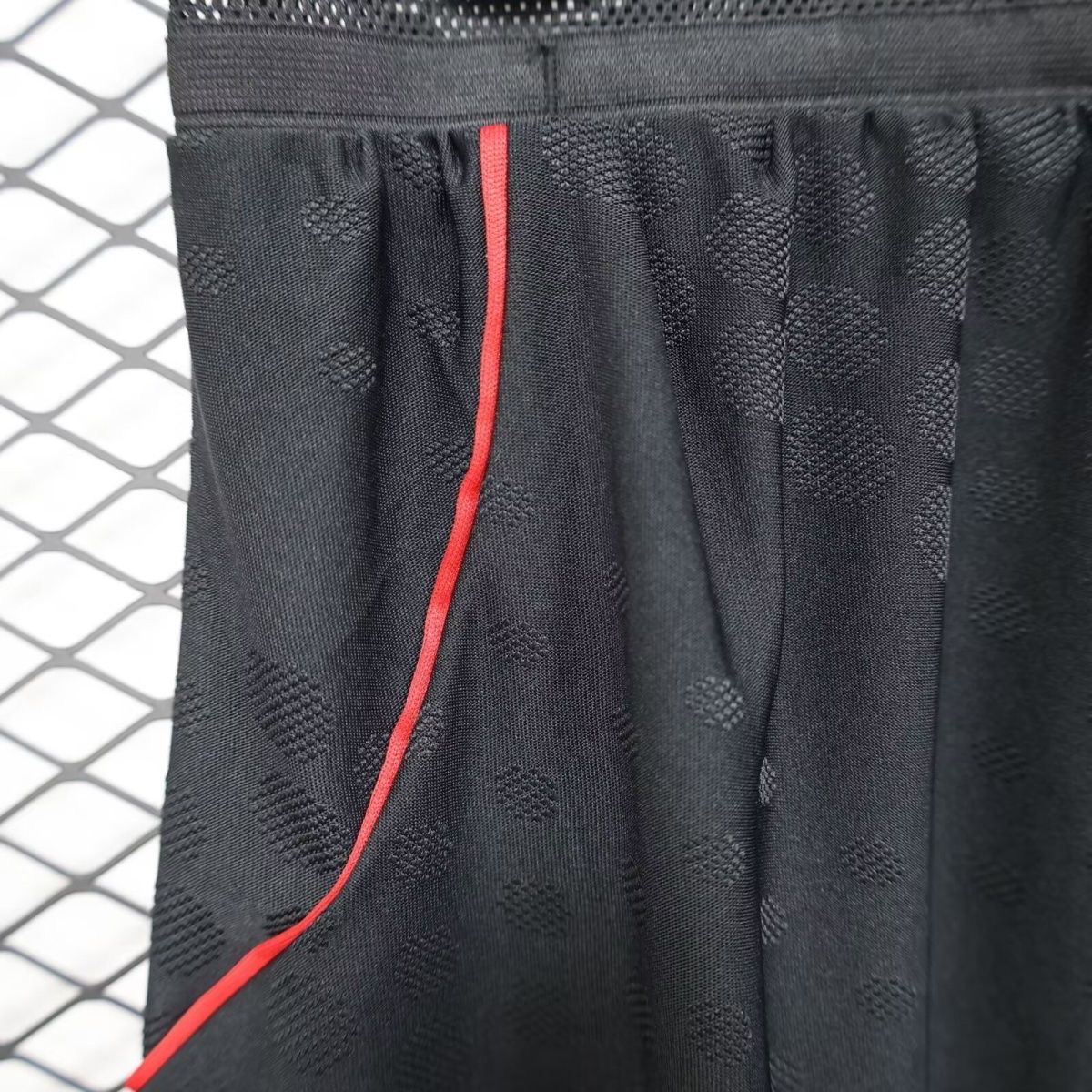 Liverpool Authentic Football Jersey Away Shorts 2025/26