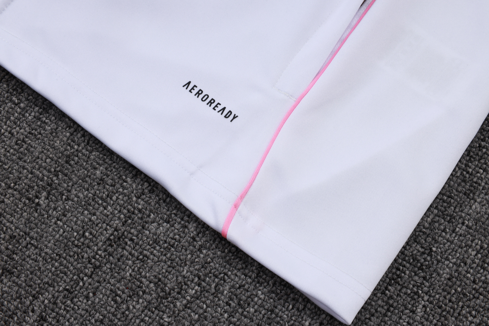 Juventus Training Kit (Jacket+Pants) White 2025/26