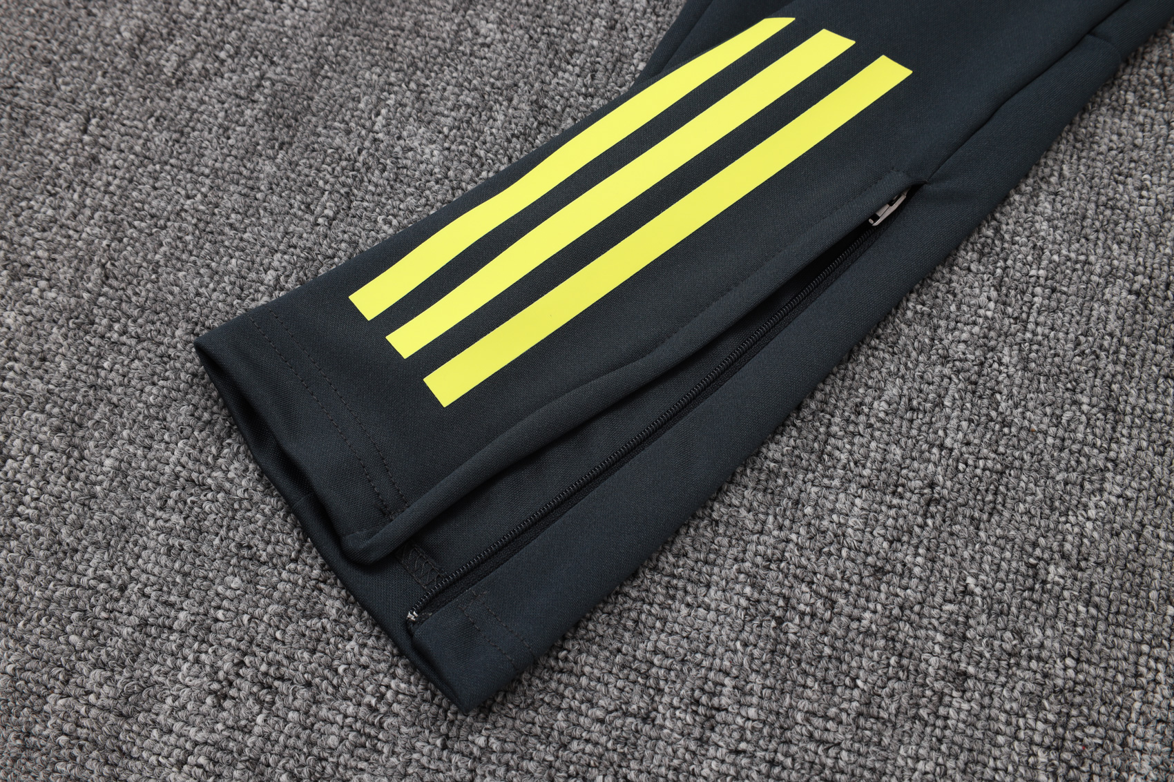 Real Madrid Training Kit (Jacket+Pants) Deep Grey 2025/26