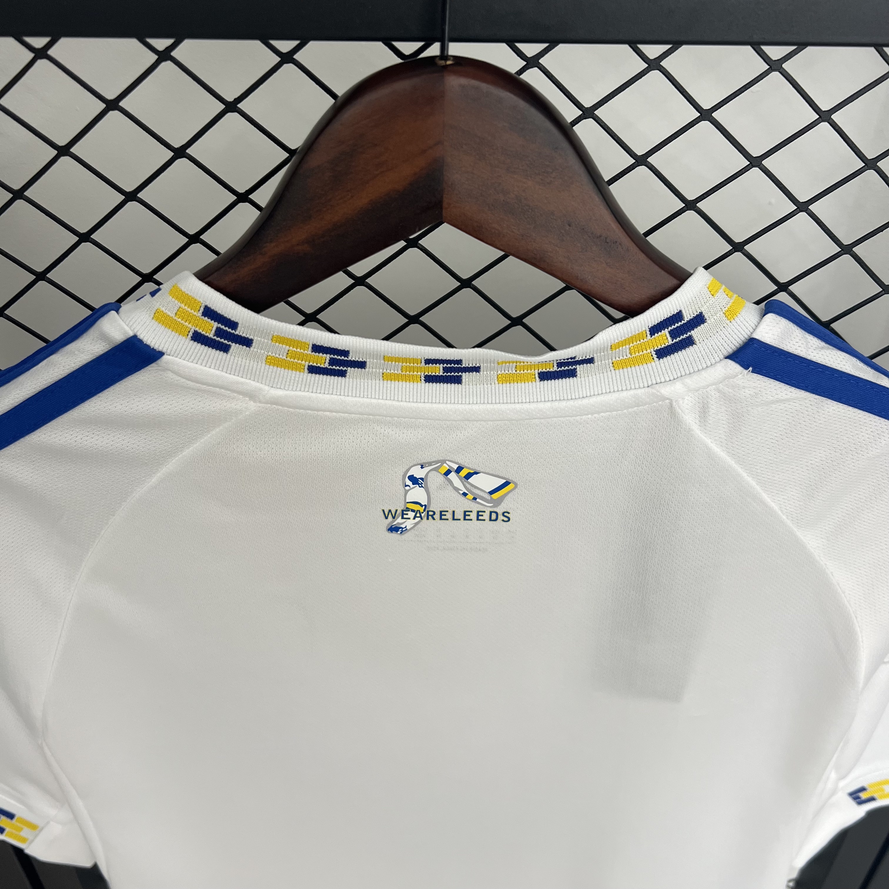 Leeds United Football Jersey Home Custom Shirt 2025/26