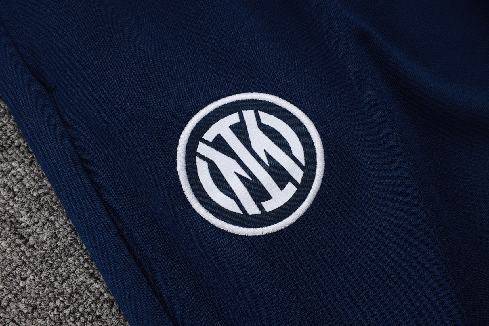 Inter Milan Training Kit (Sweatshirt+Pants) Off-White 2025/26