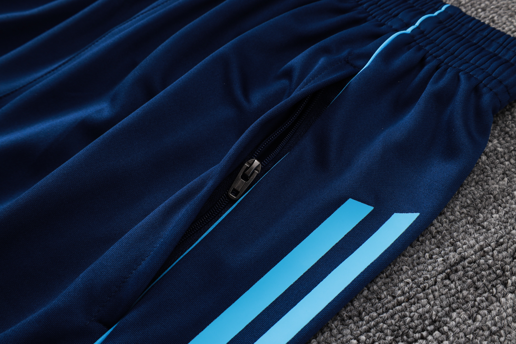 Arsenal Sleeveless Training Kit Blue 2025/26