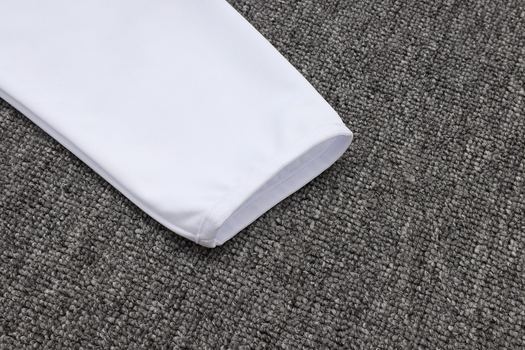 Liverpool Training Kit (Jacket+Pants) White 2025/26