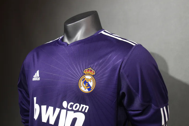 Real Madrid Authentic Retro Jersey Third Away Long Sleeve Soccer Shirt 2010/11