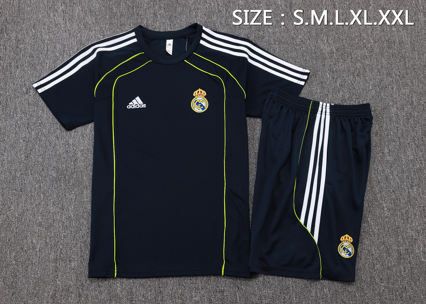 Real Madrid Training Jersey Kit Cyan 2025/26