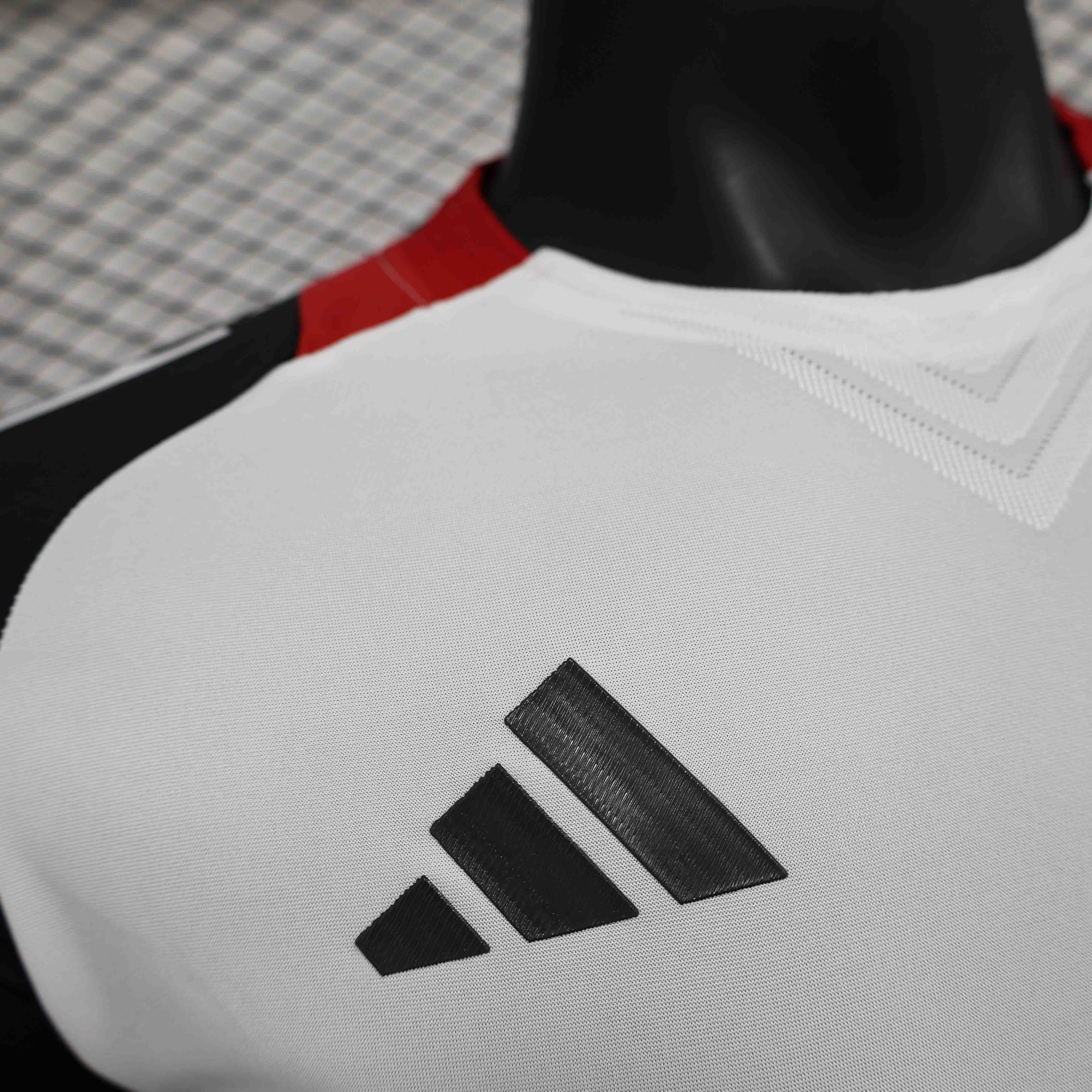 Manchester United Authentic Training Football Jersey Shirt 2025/26