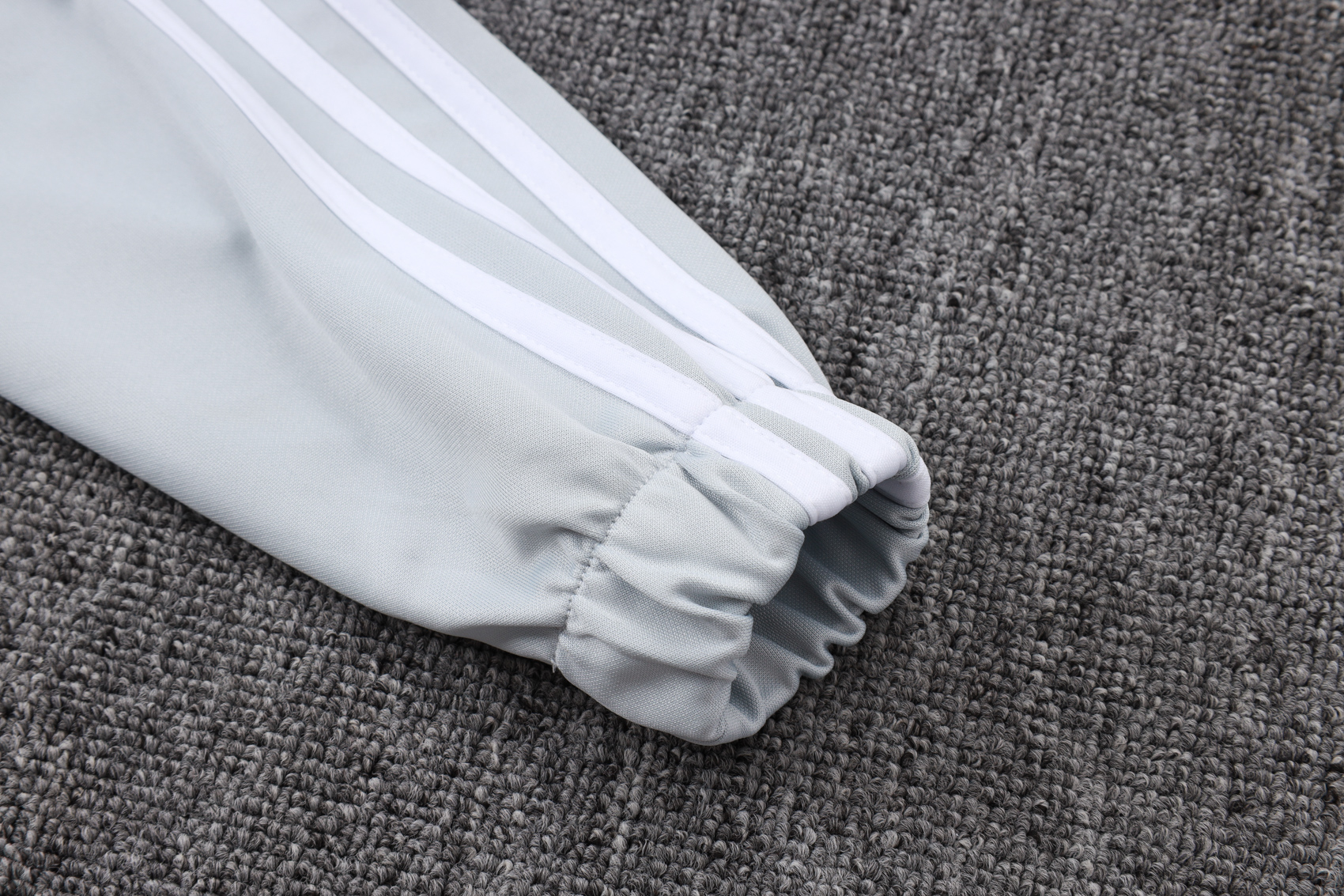 Arsenal Training Kit (Jacket+Pants) Light Grey 2025/26