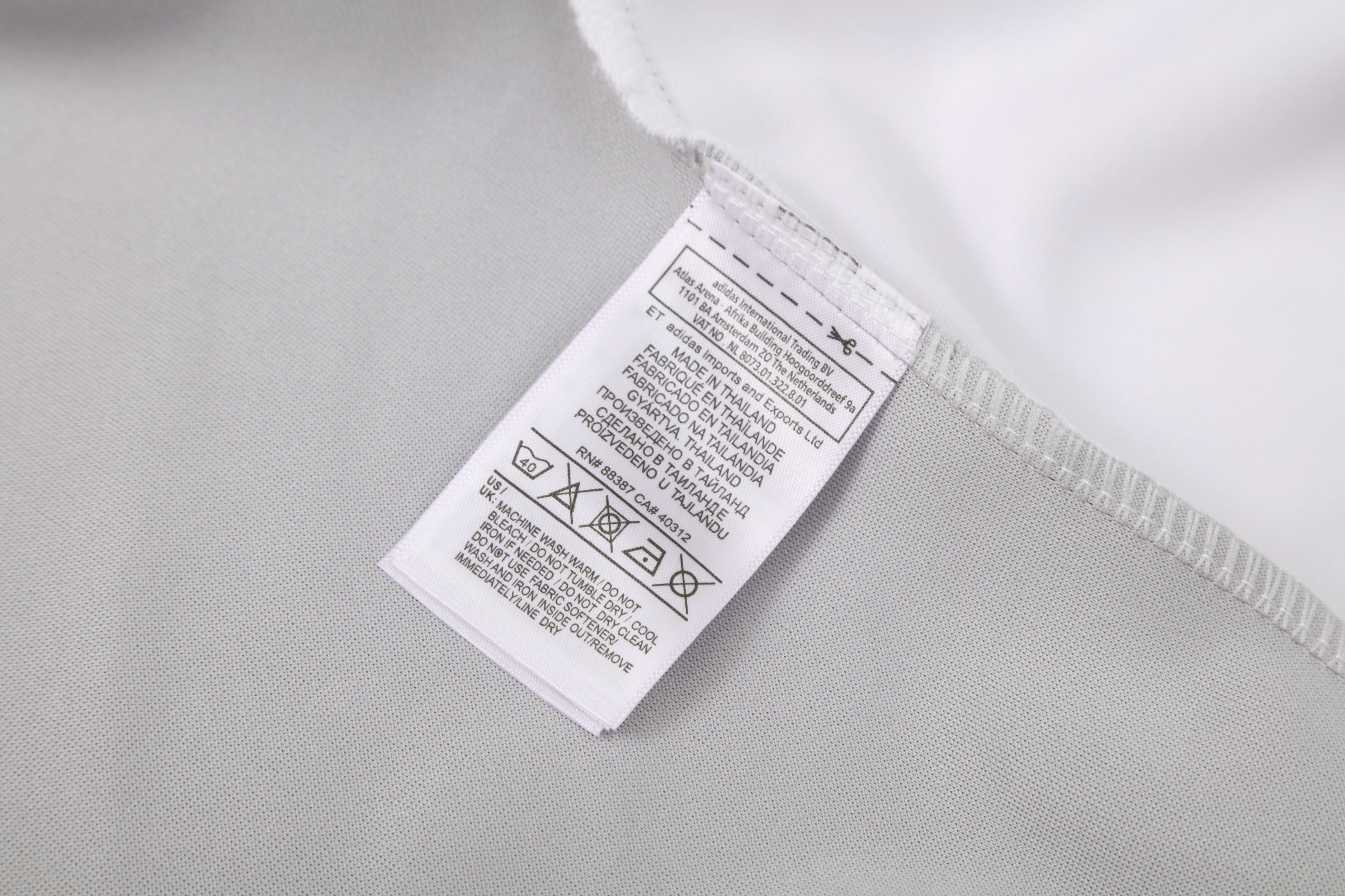 Real Madrid Training Kit (Jacket+Pants) White&Grey 2025/26